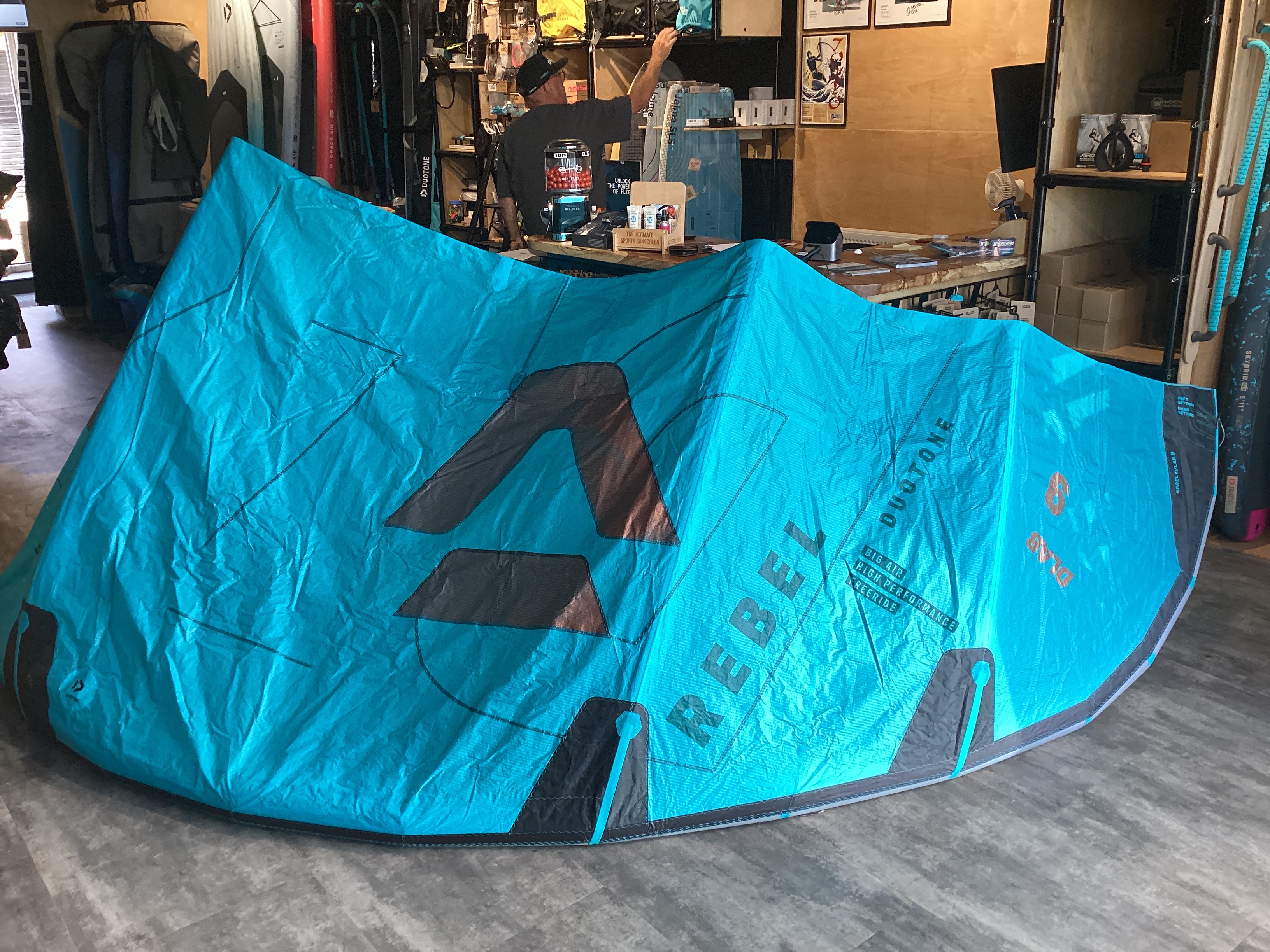 Used Duotone Rebel D/LAB 2026 9m - The Flagship Big Air Freeride Kite