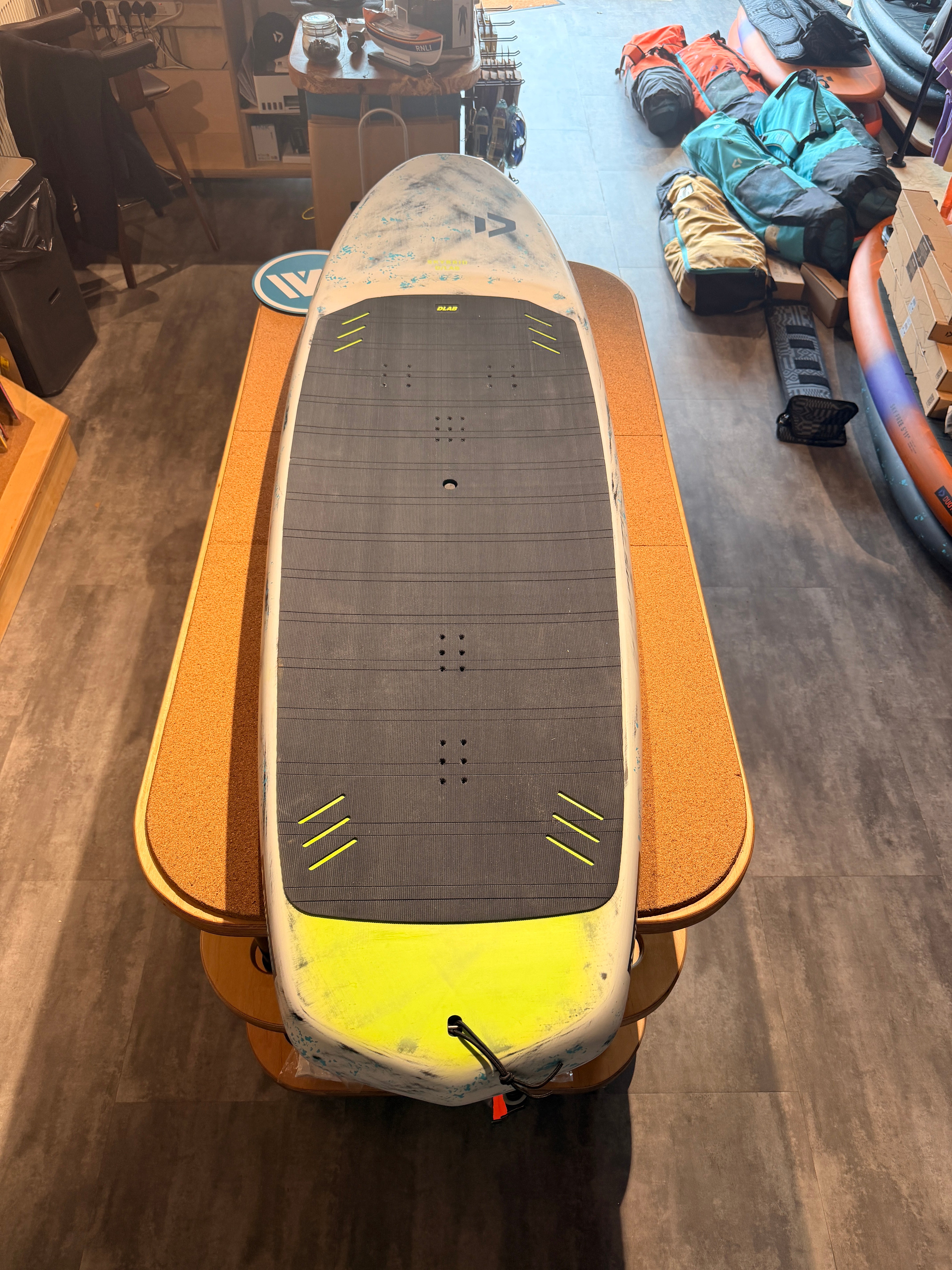 Used Duotone Skybrid D/LAB - 5’11” 90L - Hollow Ultra Light Mid-Length (Copy)