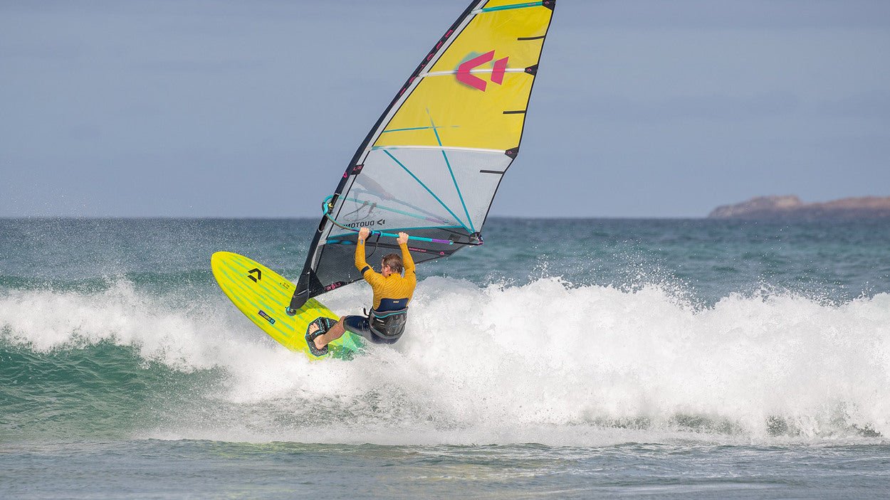 Duotone Grip 3 SLS (SB, incl. fin) - Windsurfing Wave Board