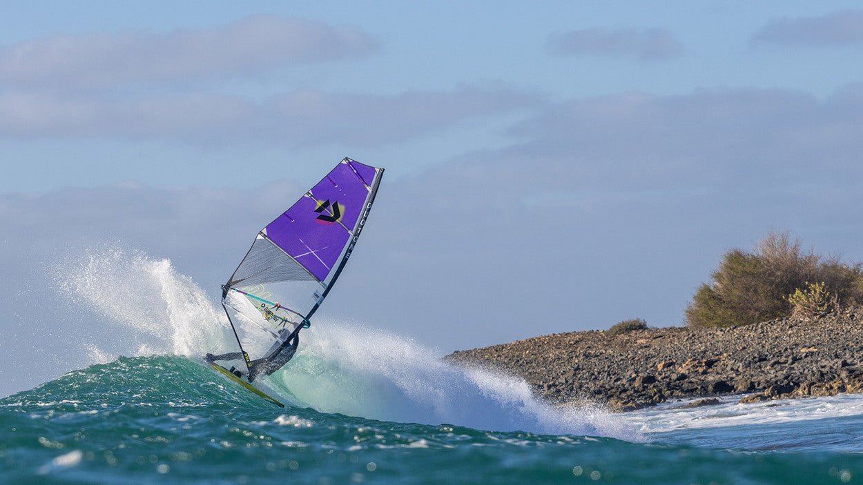 Duotone Super_Hero D/LAB - Windsurfing Wave Sail