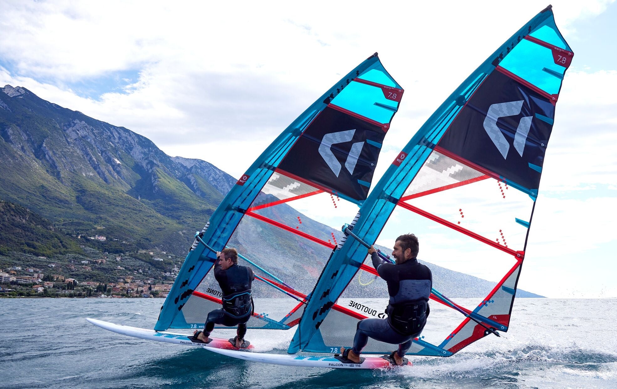 Duotone Warp_Fin 2025