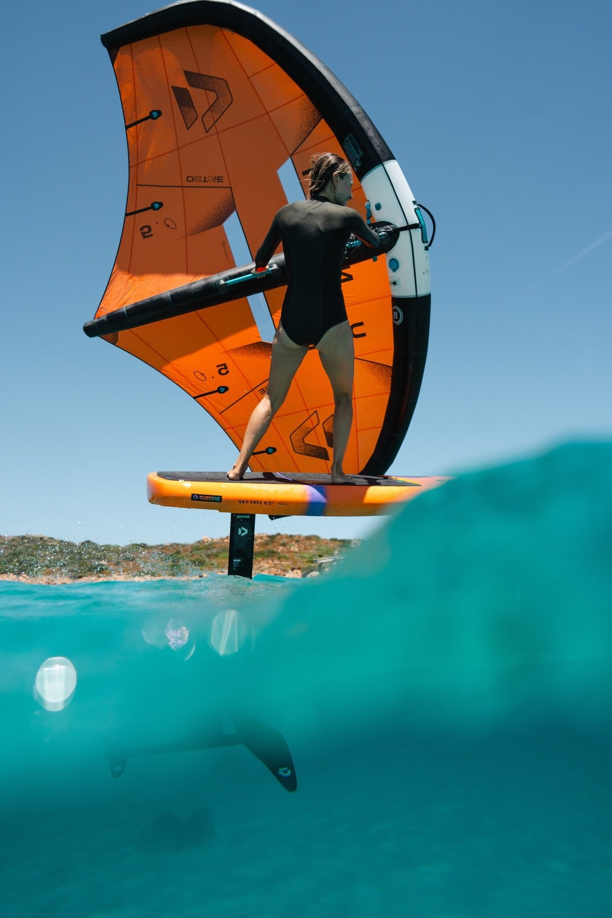 Duotone Sky Free 6'2'' DST + Free 2.0 1900 Wing Foil Package – Board, Front Wing, Stabiliser, Mast & Fuselage