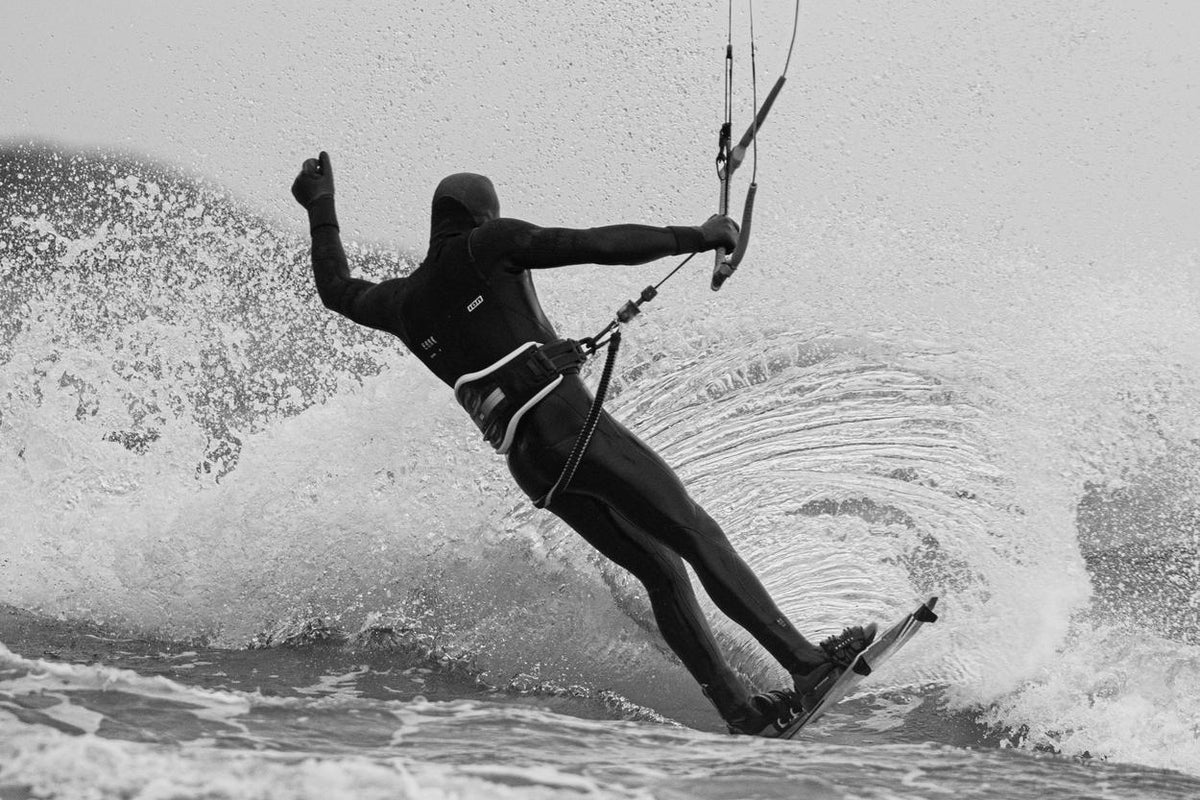 ION Seek Amp 6/5 Hood Front Zip men 2027 - Worthing Watersports - 9010583309866 - Wetsuits - ION Water