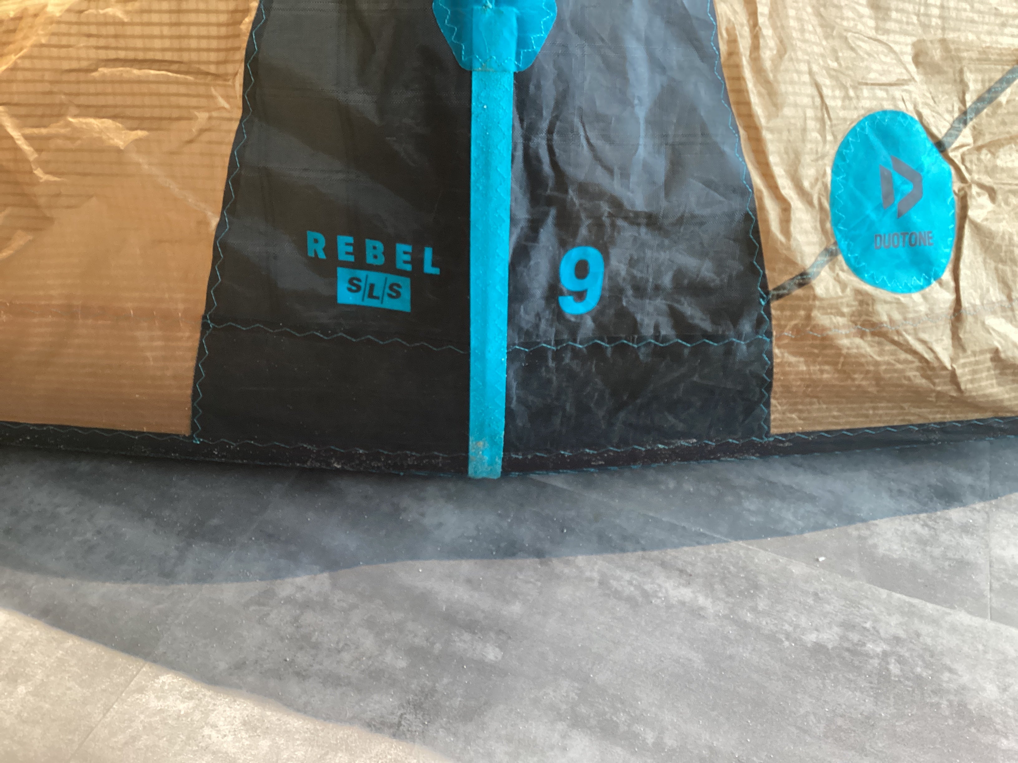 USED Duotone Rebel SLS 2026 - Big air Kite 9M - Worthing Watersports - - Kites - Duotone Kiteboarding