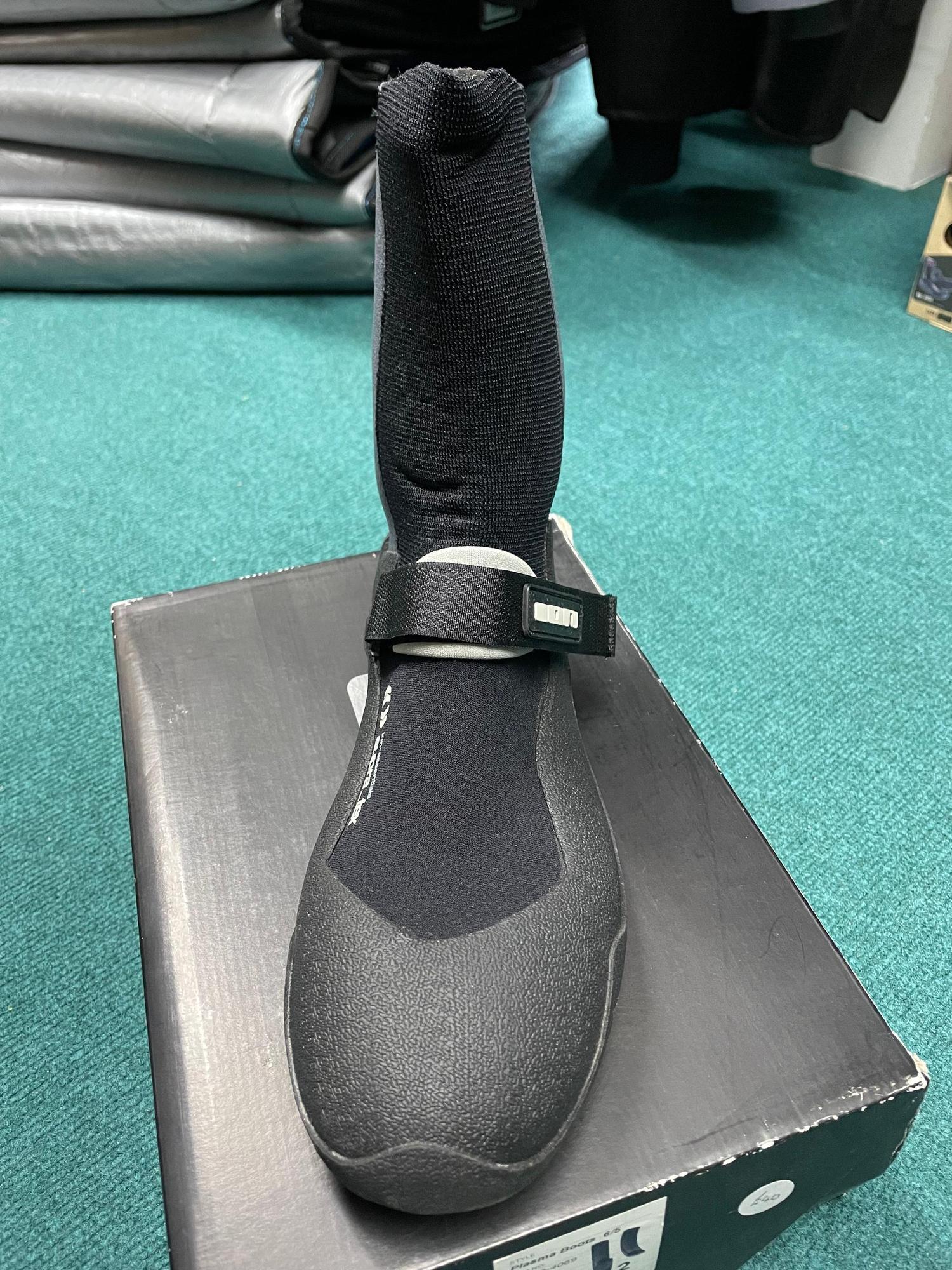 ION Plasma Boots 6/5 Pre 2020