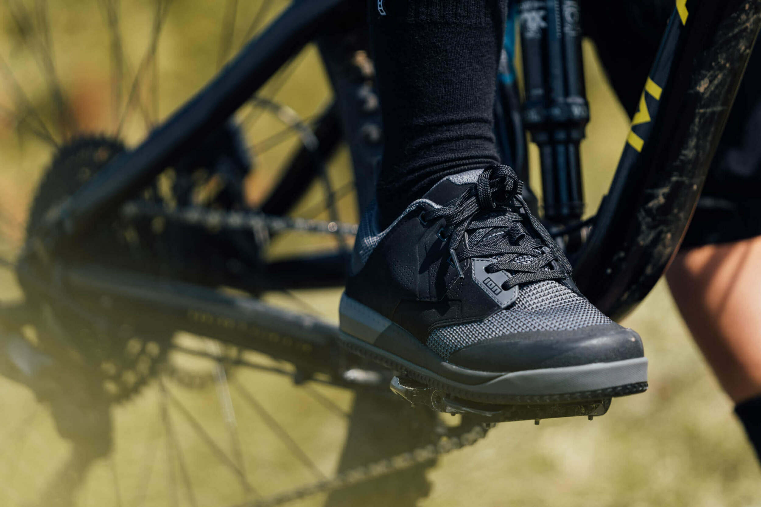ION Bike Footwear – High-Performance MTB Shoes & BOA System