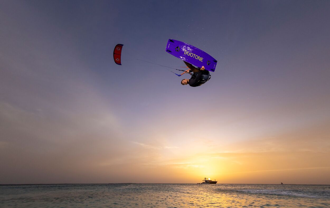 Duotone Jaime SLS 2027 - High Performance Freestyle & Big Air Twintip