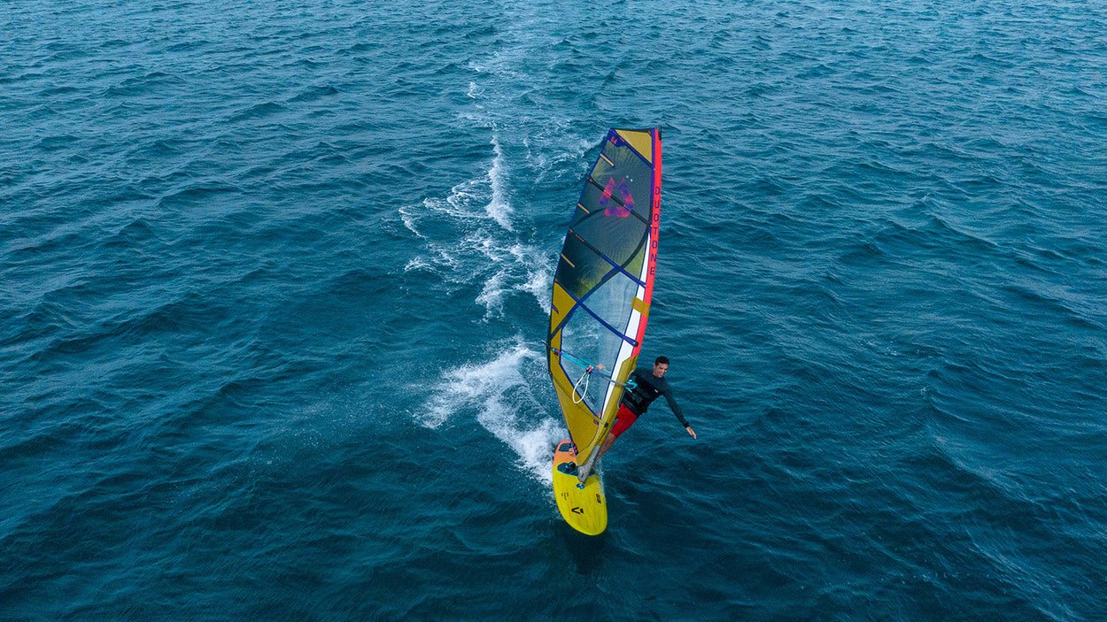 Duotone Duke - 5 Battery Wave and Cross Over Windsurfing Sail