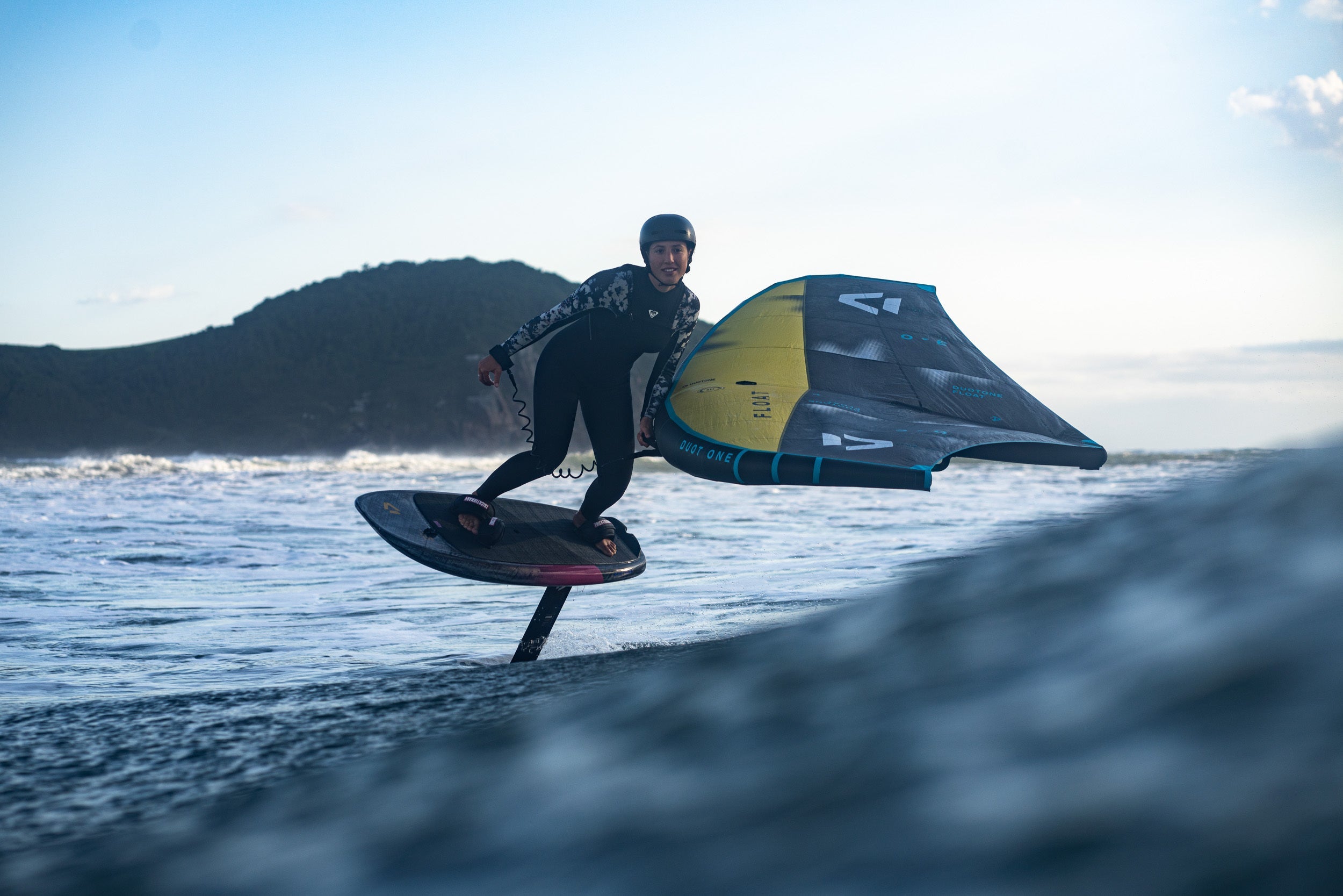 Duotone Float 2025 – The Ultimate Wave-Riding Wing