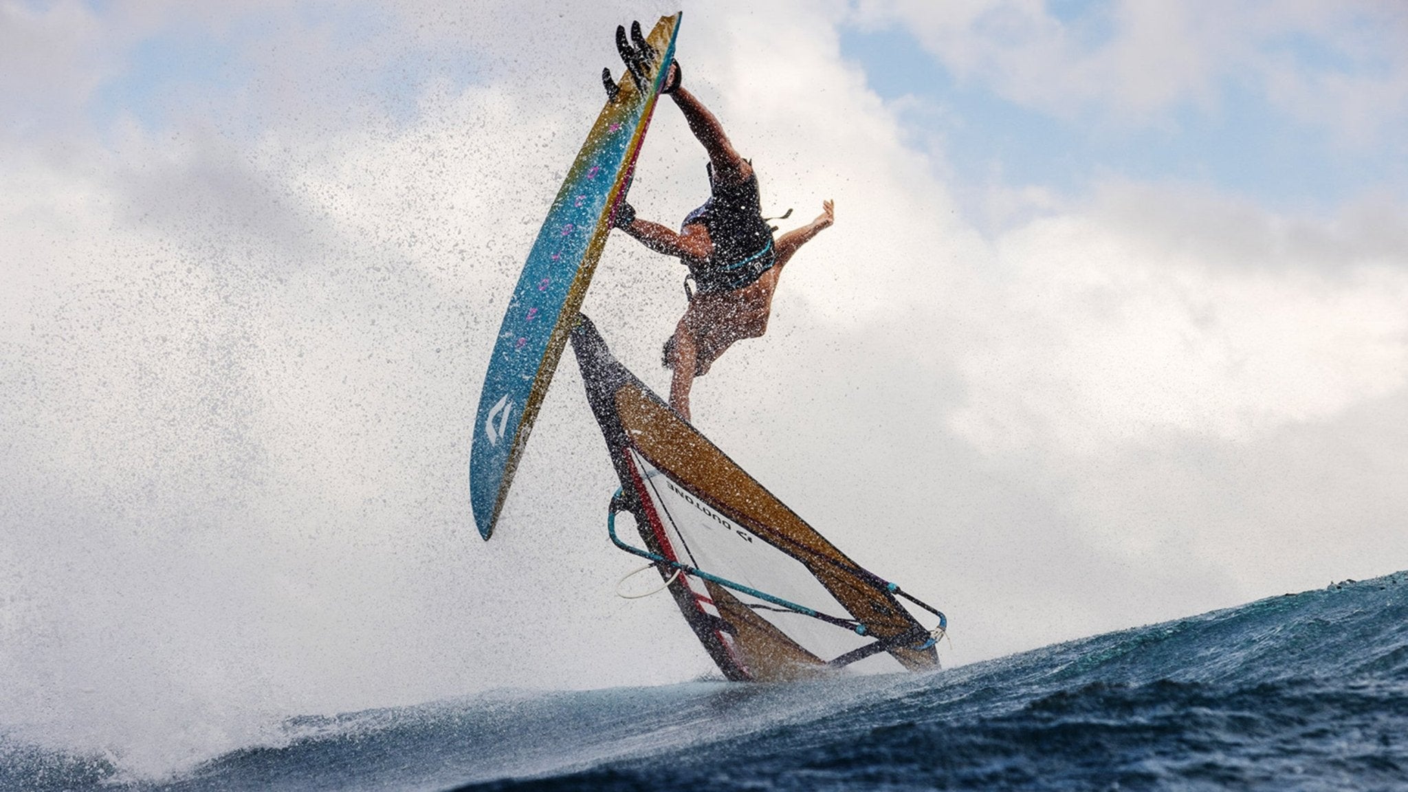 Duotone Grip 4 SLS 2025 Windsurfing Board