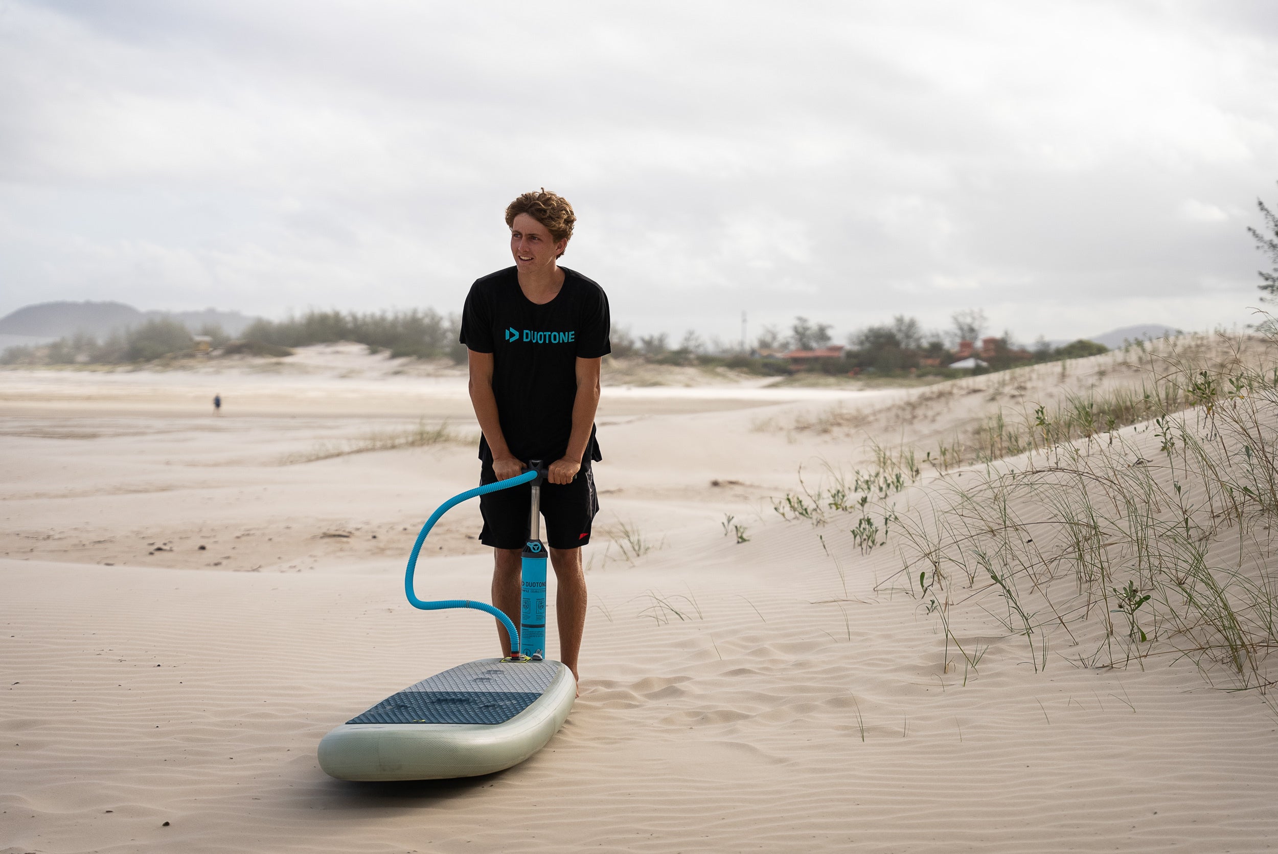 Duotone Skybrid Air 2025 – The Ultimate Inflatable Wing Foil Board