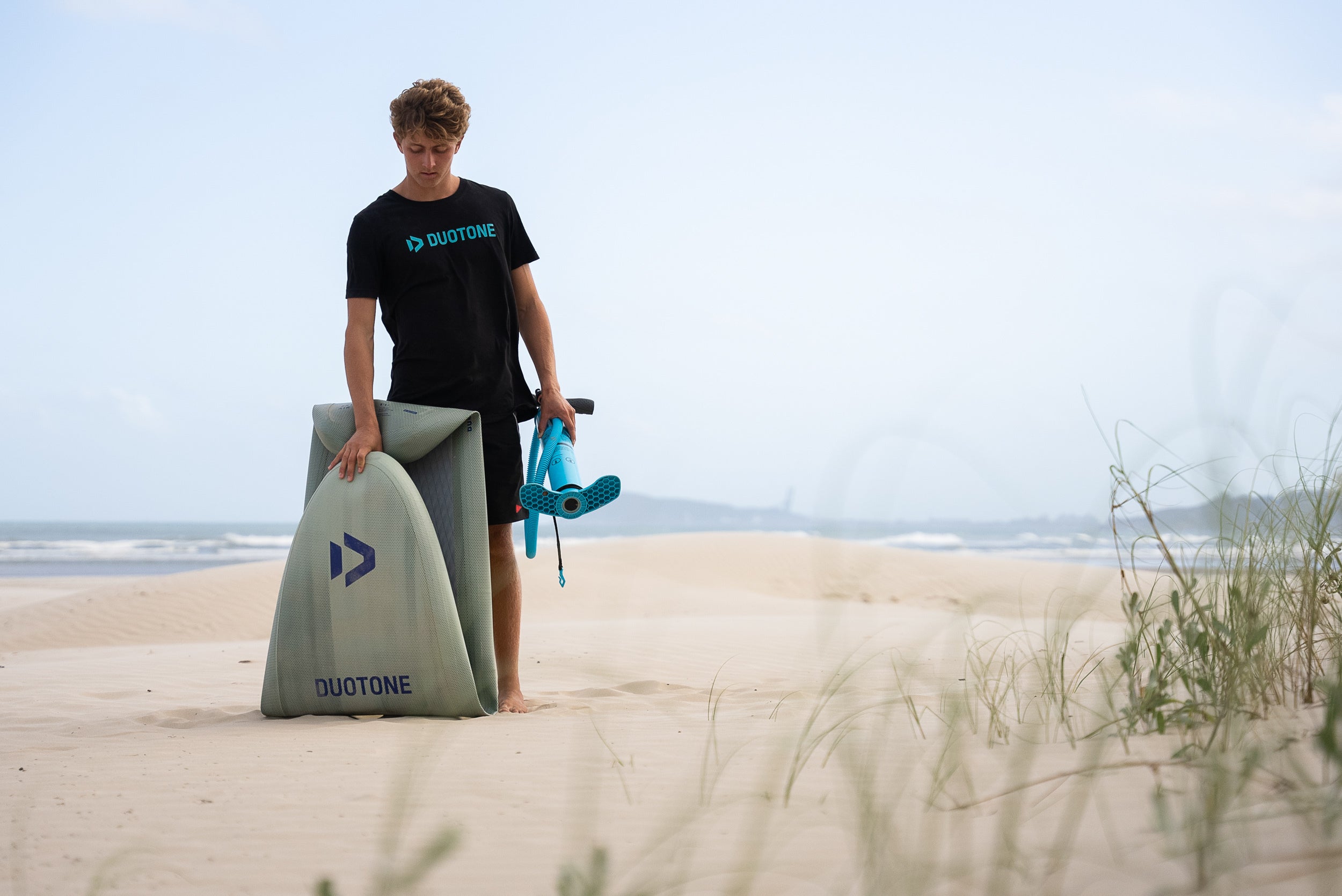 Duotone Skybrid Air 2025 – The Ultimate Inflatable Wing Foil Board