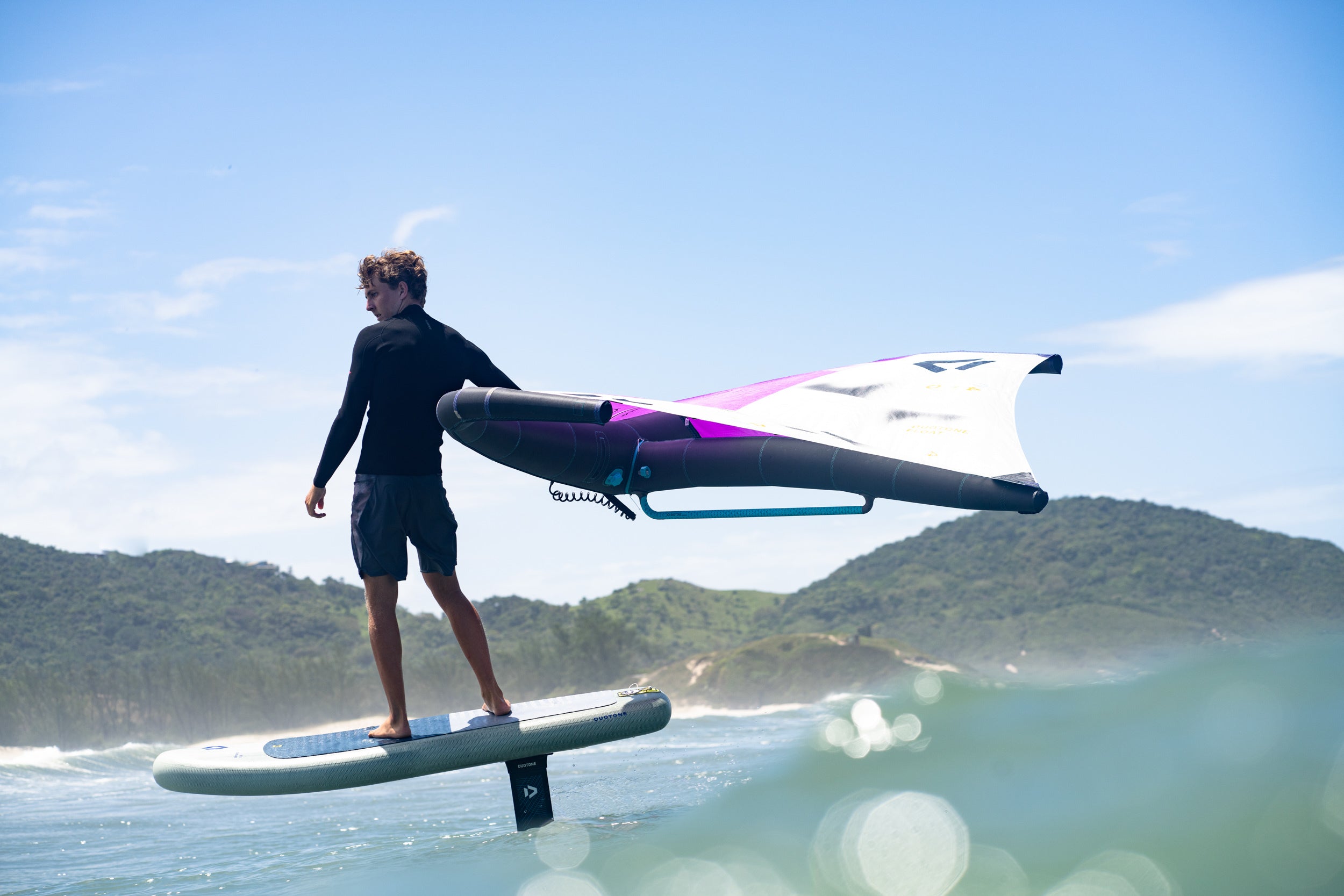 Duotone Skybrid Air 2025 – The Ultimate Inflatable Wing Foil Board