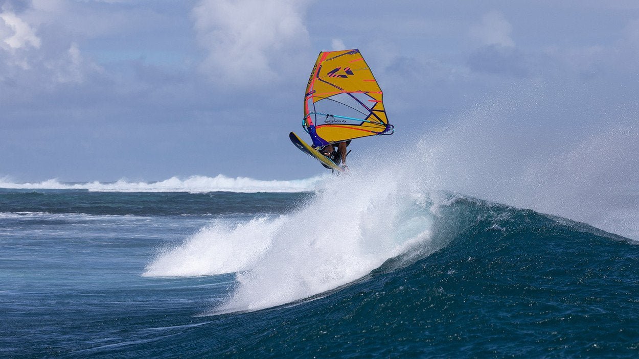 Duotone Super_Hero 2025