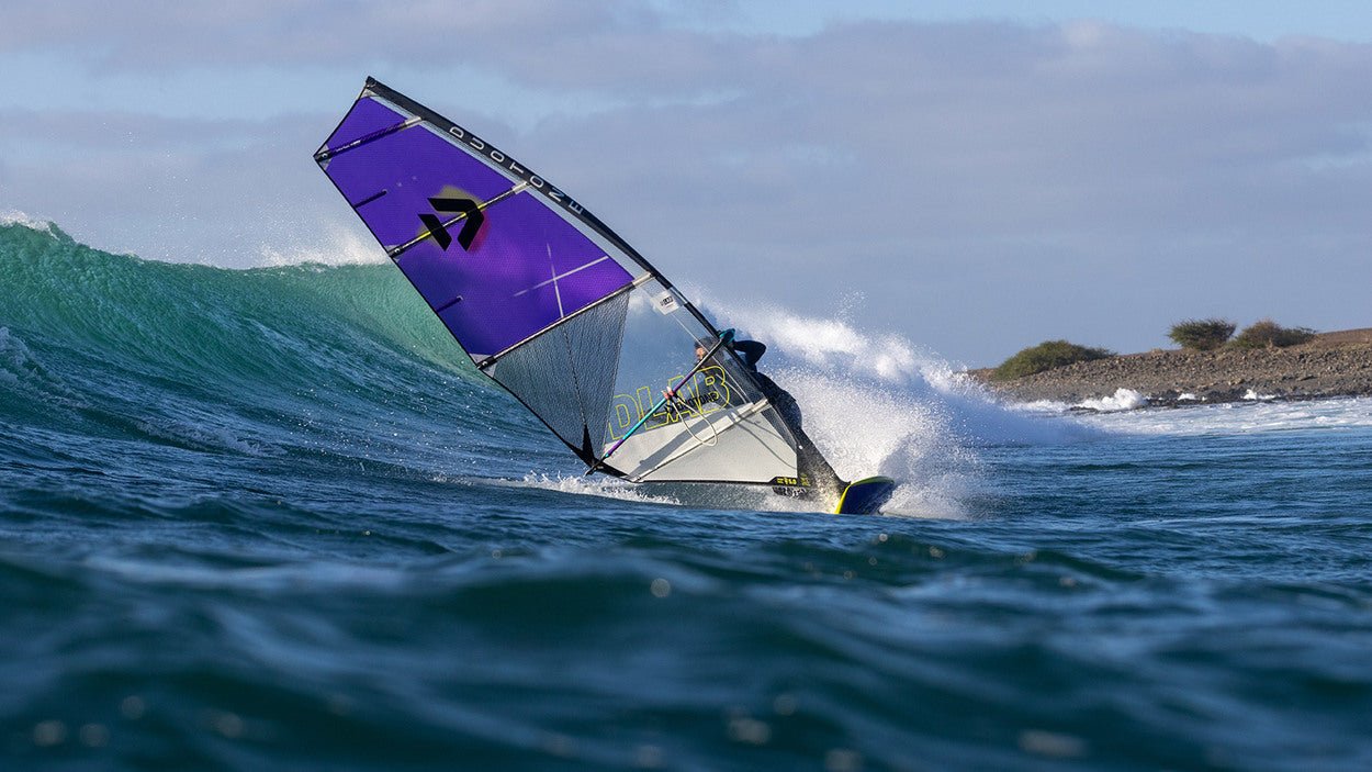 Duotone Super_Hero D/LAB - Windsurfing Wave Sail