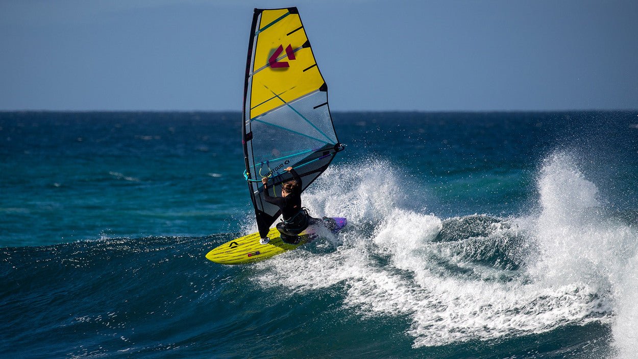 Duotone Super_Hero SLS - Windsurfing Wave Sail