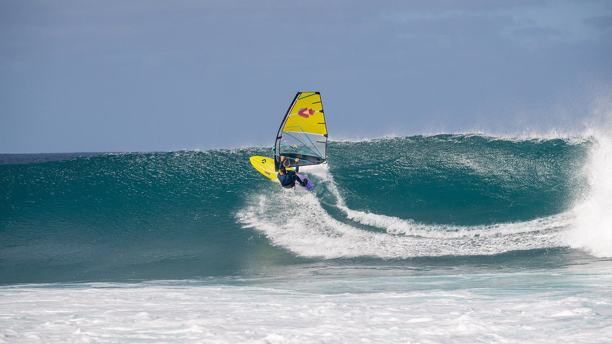 Duotone Super_Hero SLS - Windsurfing Wave Sail