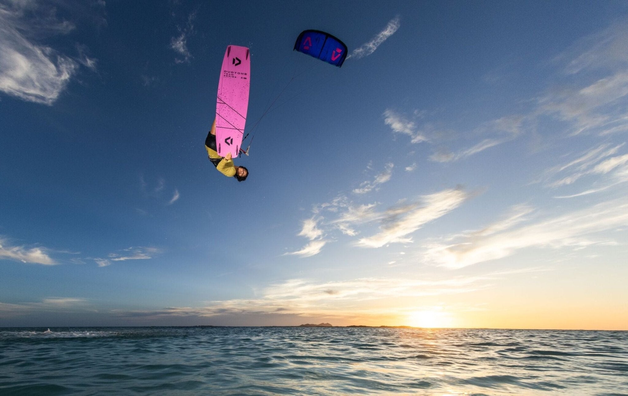 Duotone Twintip Team Series Freestyle SLS 2025