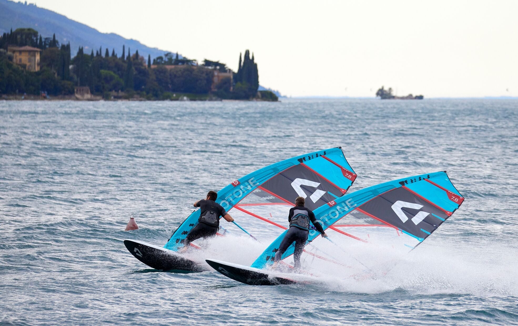 Duotone Warp_Fin 2025