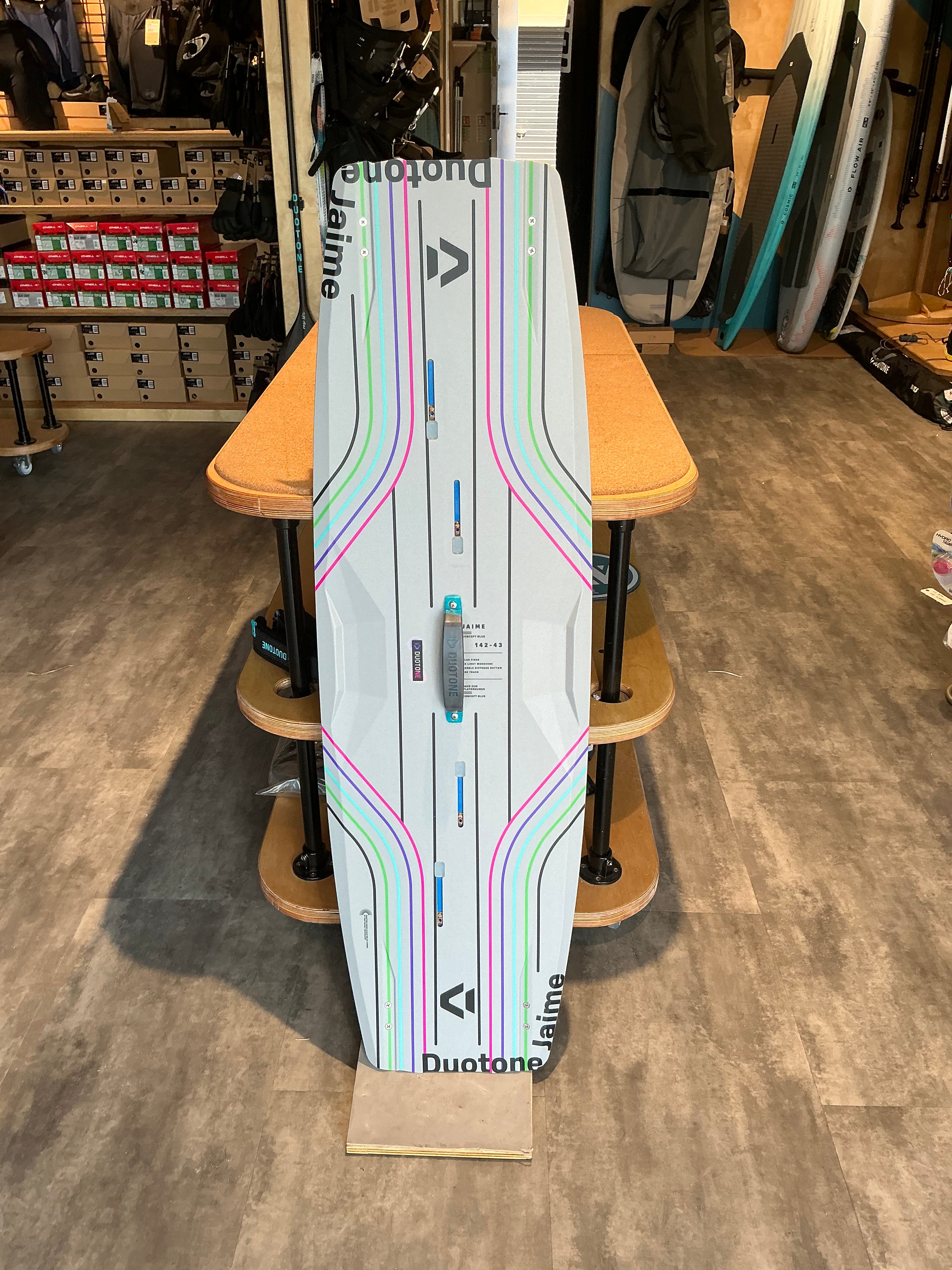 Used Duotone Jaime 142cm Concept Blue 2026 - Freestyle/Freeride Twintip