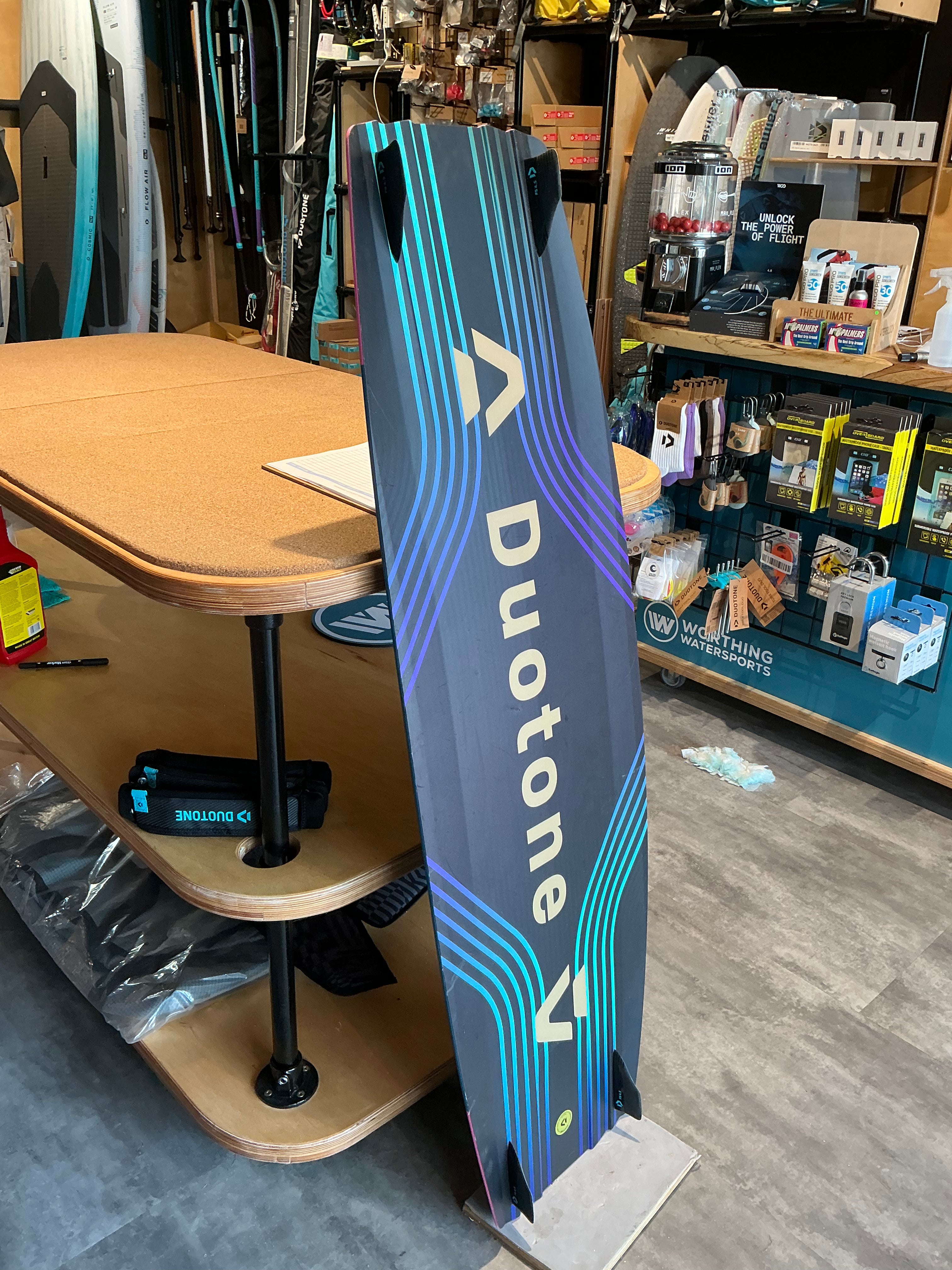 Used Duotone Jaime SLS 139 - 42 cm 2026 - Freestyle/Freeride Twintip