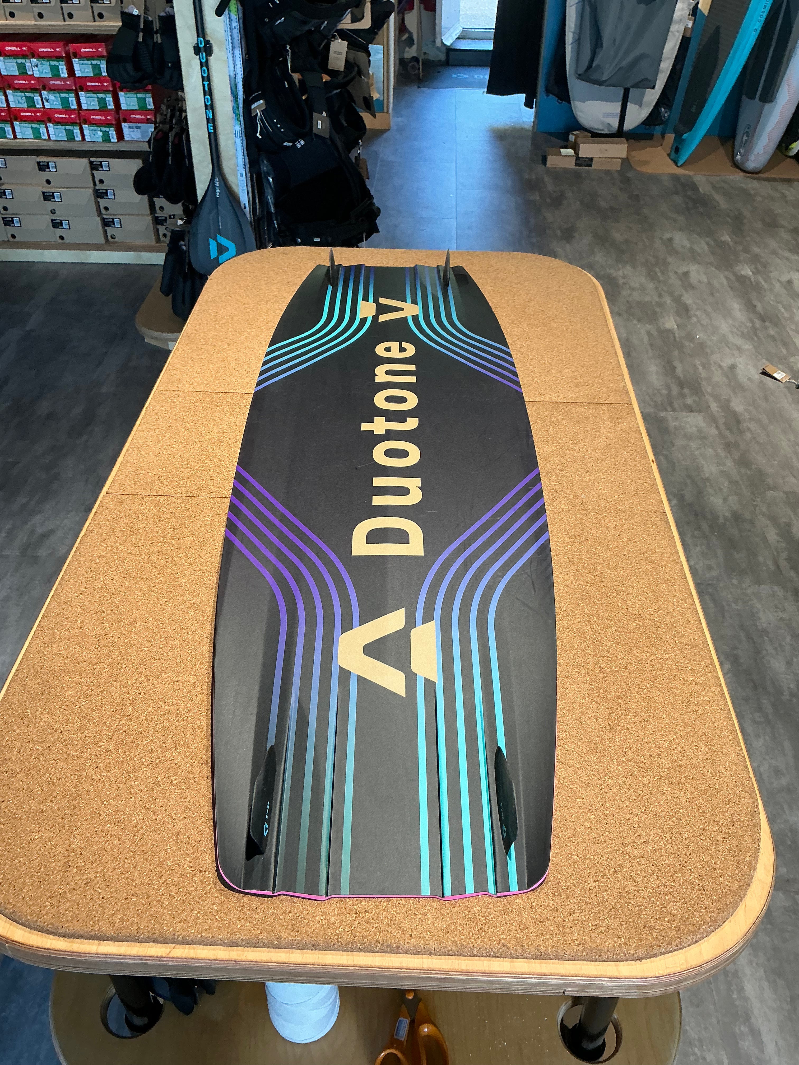Used Duotone Jaime SLS 136cm 2026 - Freestyle/Freeride Twintip (Copy)