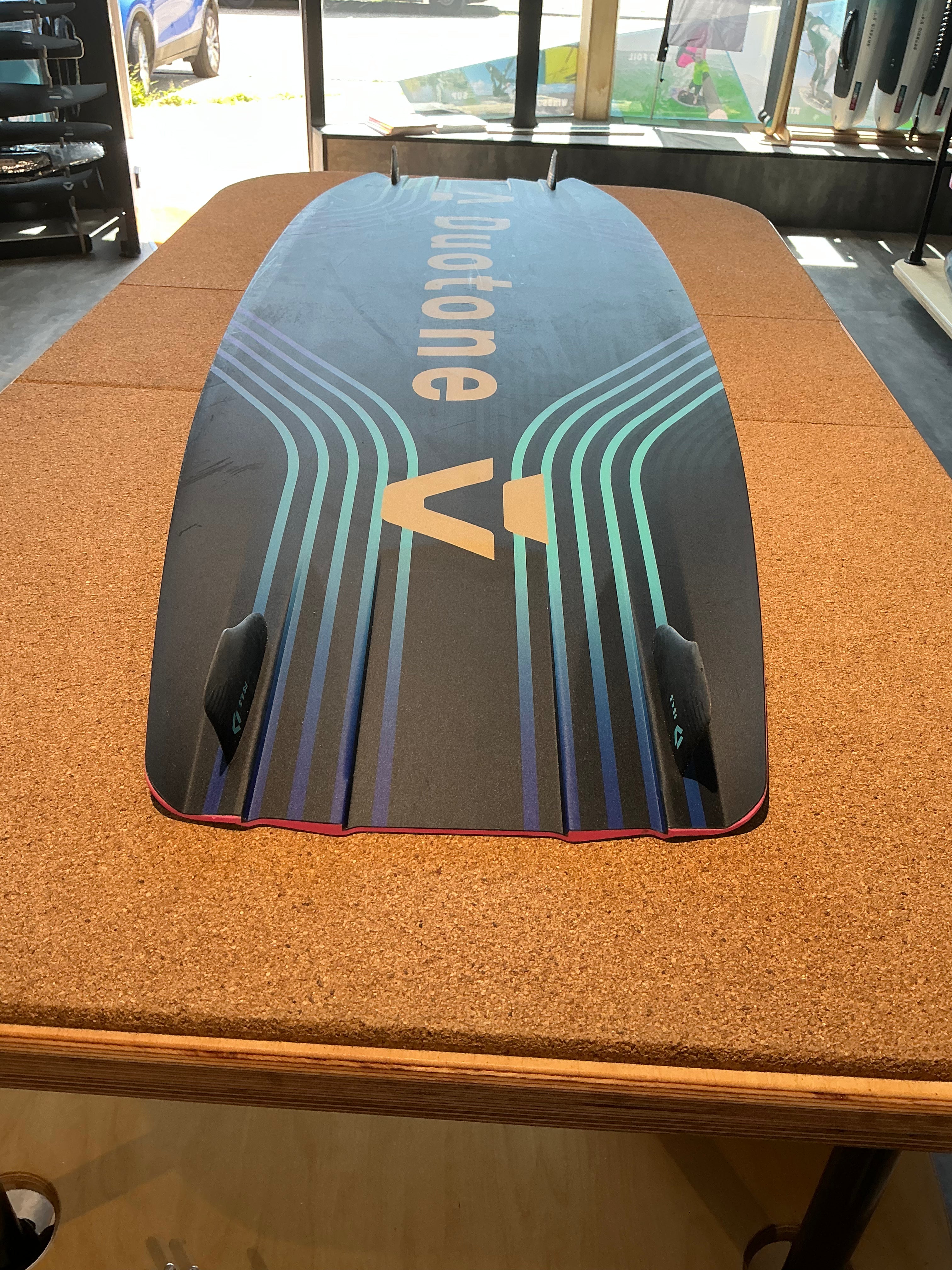 Used Duotone Jaime SLS 136cm 2026 - Freestyle/Freeride Twintip (Copy)
