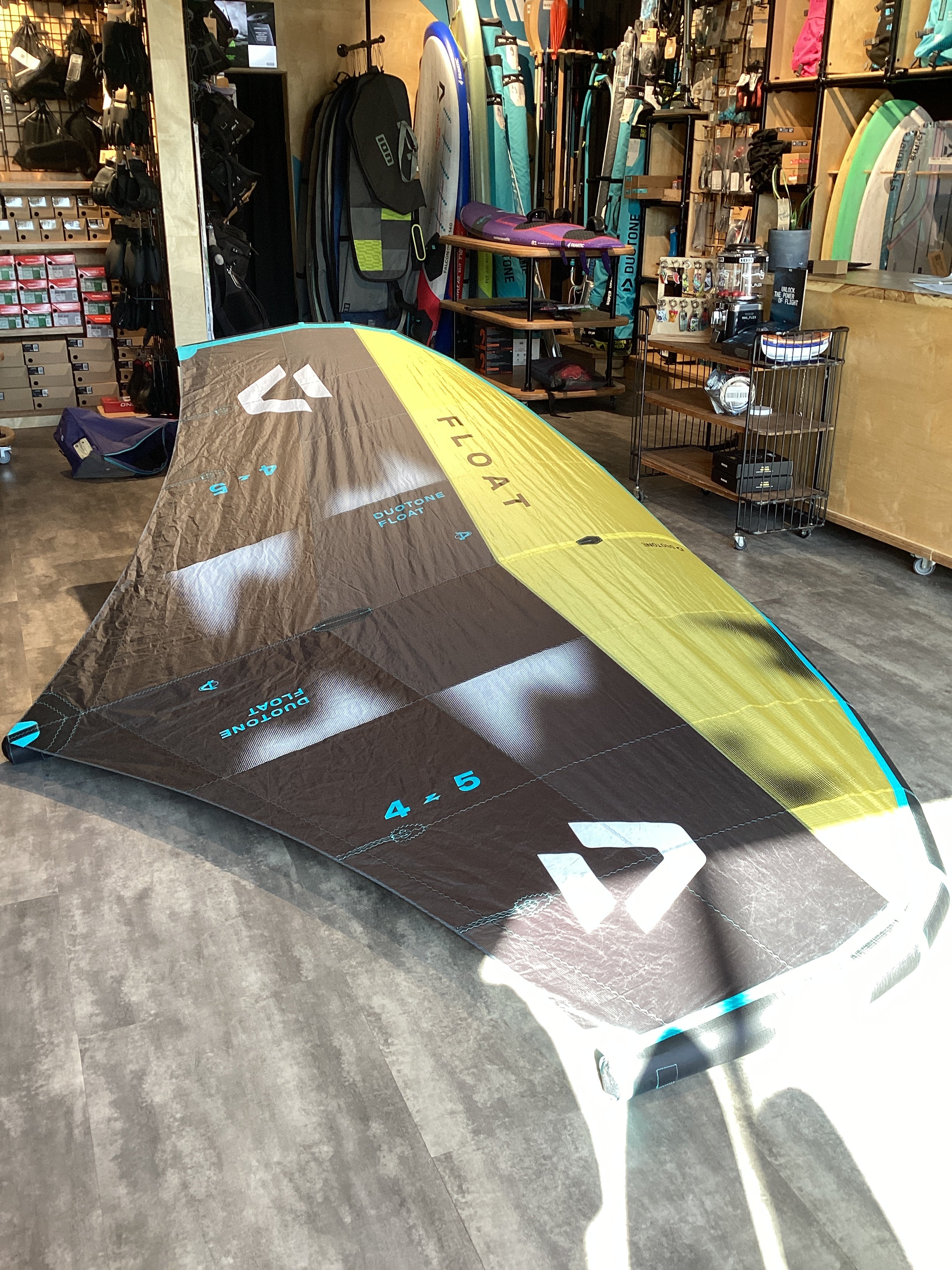 USED Duotone Float 2025 – The Ultimate Wave-Riding Wing 4.5m
