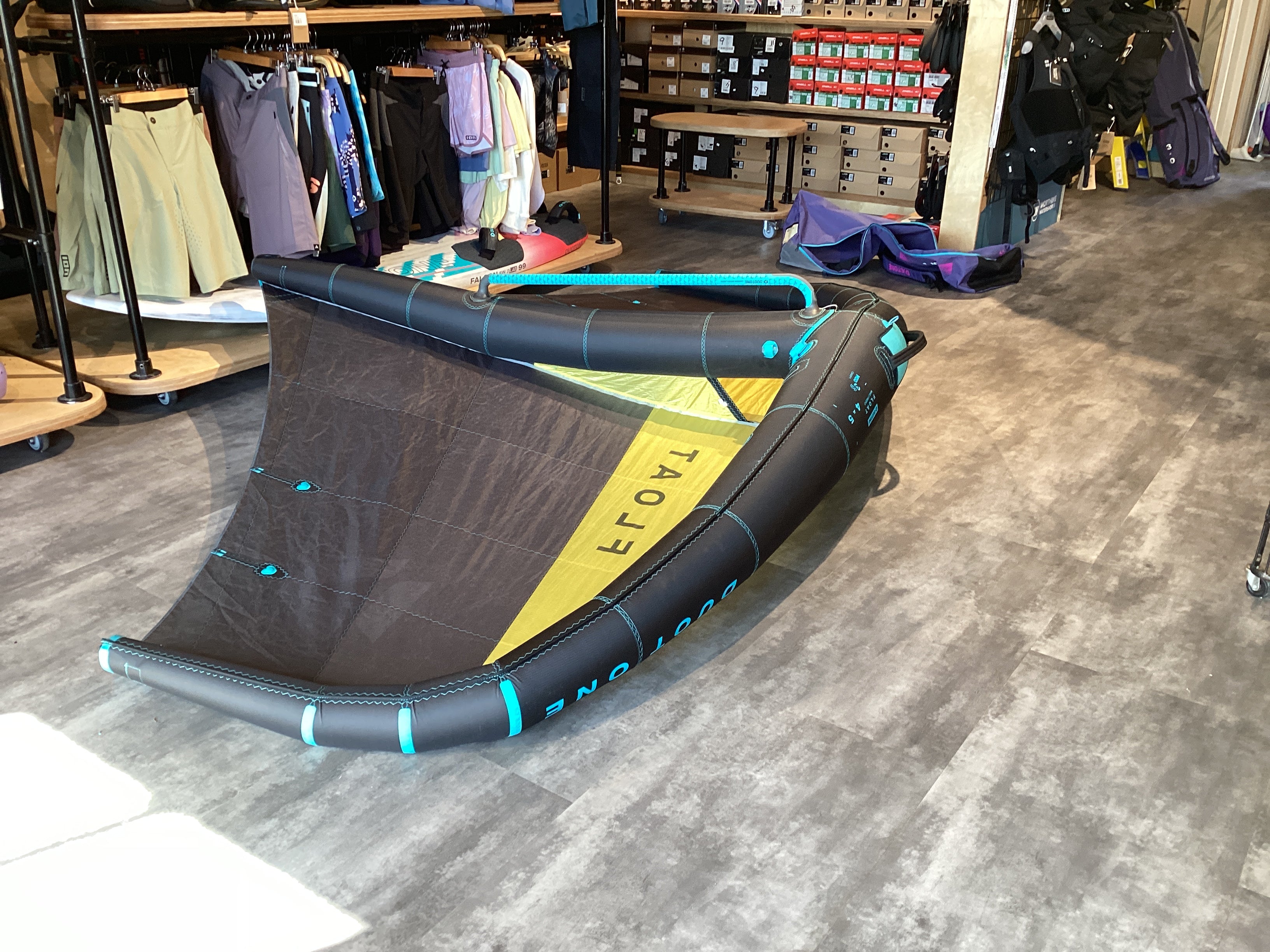 USED Duotone Float 2025 – The Ultimate Wave-Riding Wing 4.5m