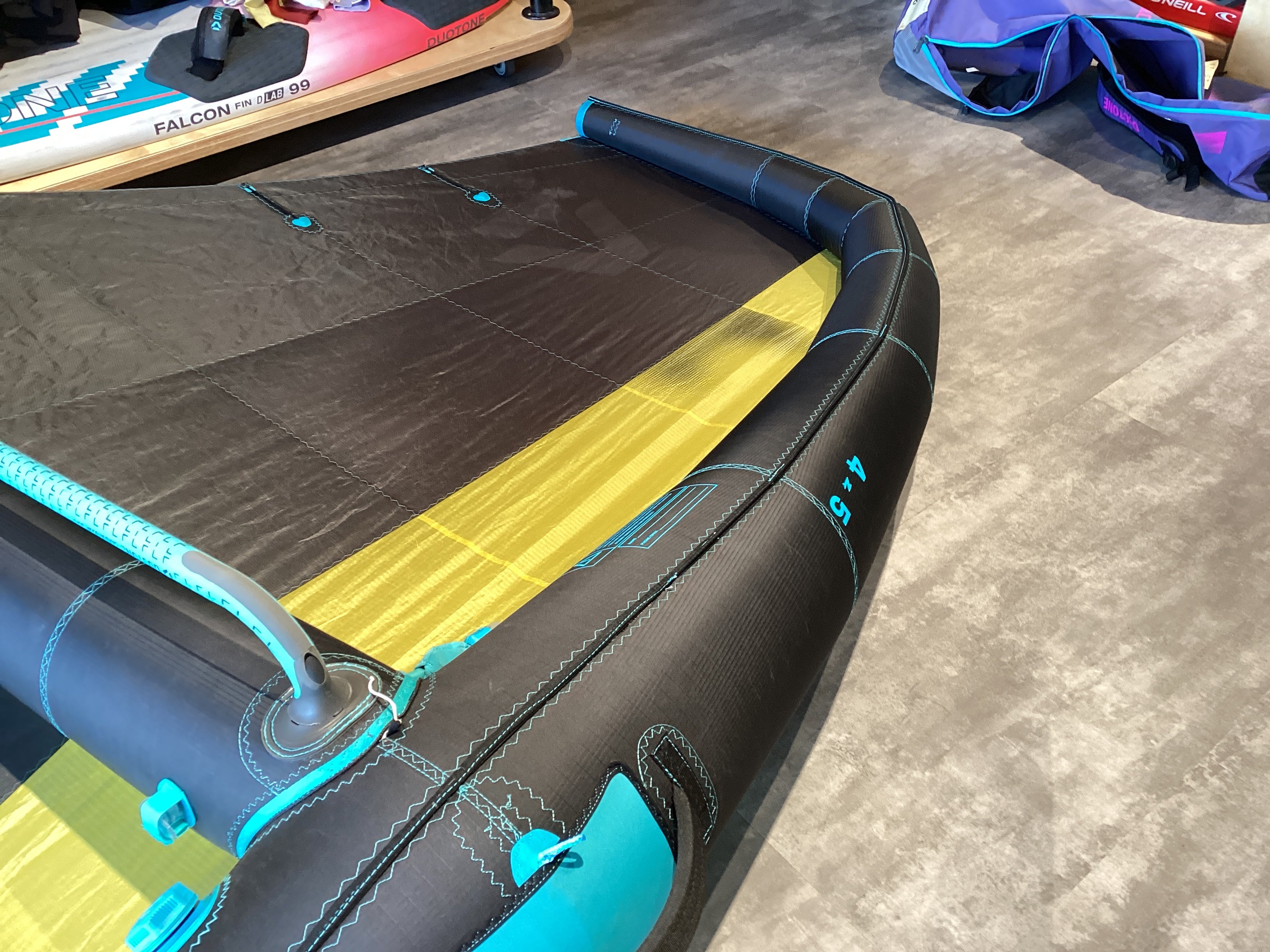 USED Duotone Float 2025 – The Ultimate Wave-Riding Wing 4.5m