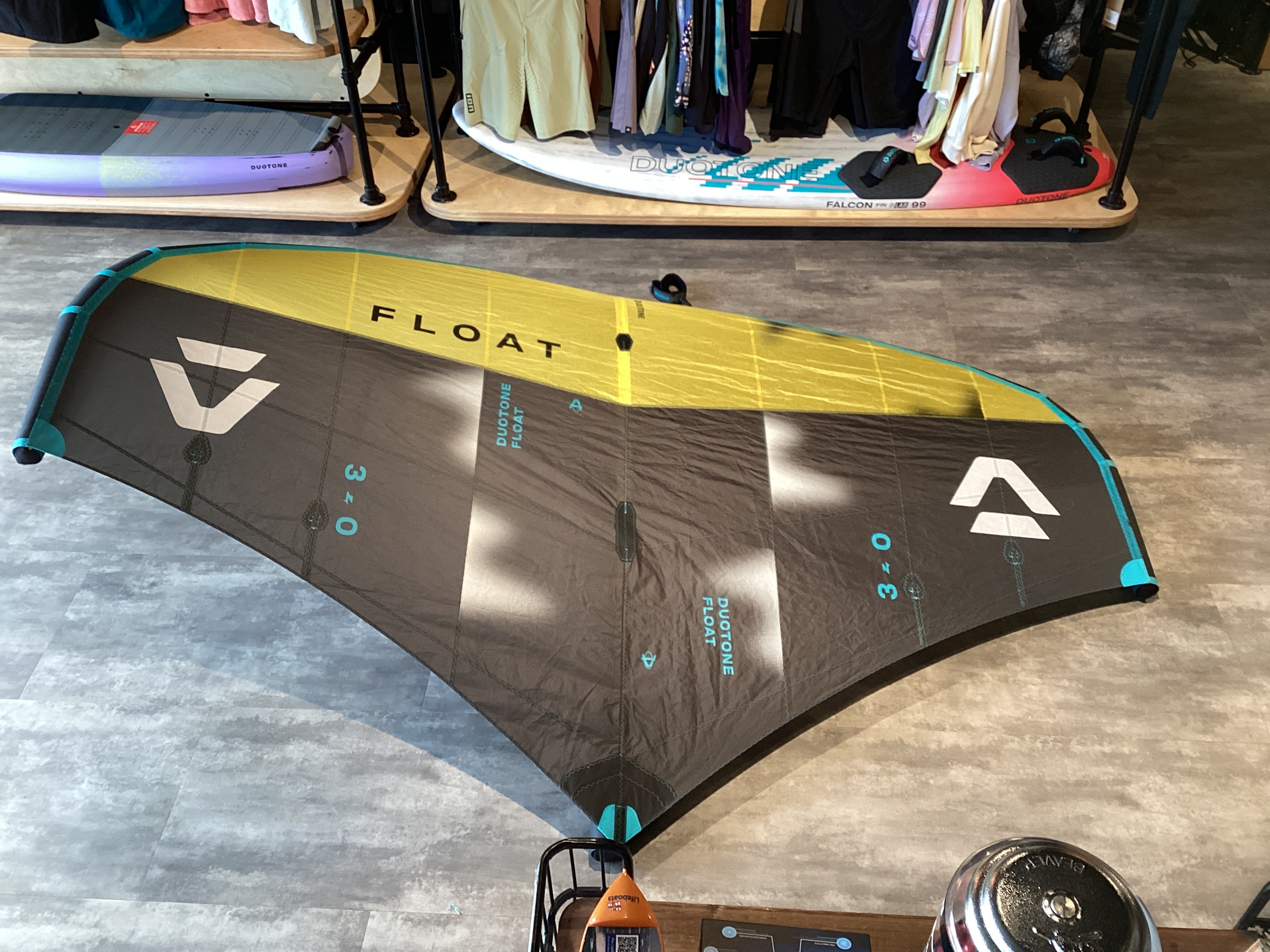 USED Duotone Float 2025 – The Ultimate Wave-Riding Wing 2025