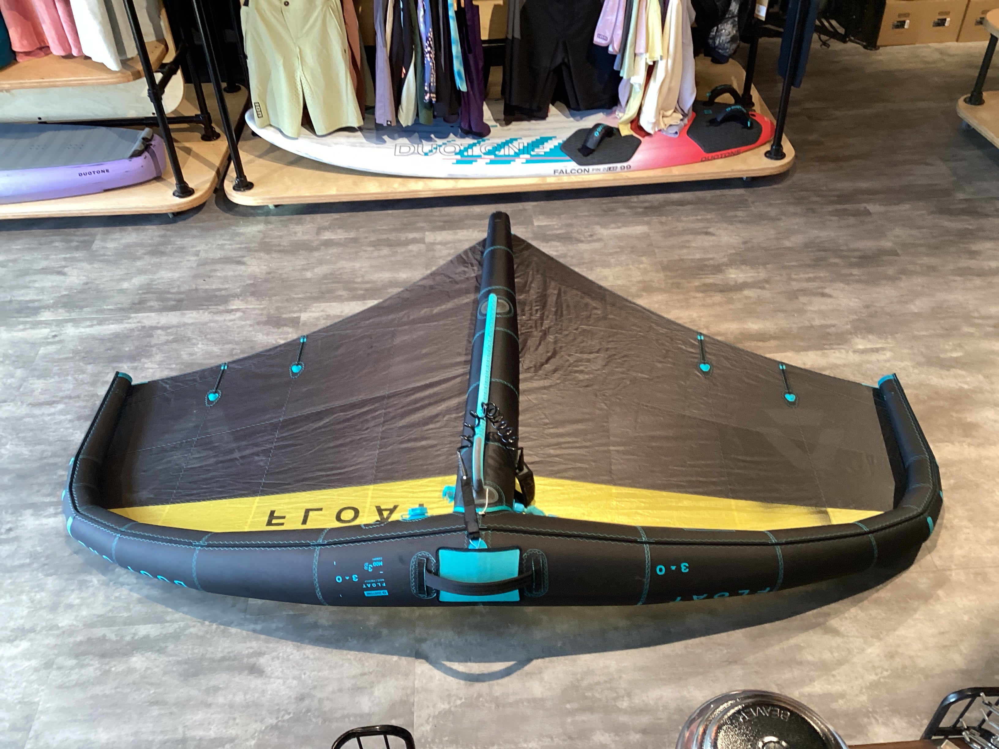 USED Duotone Float 2025 – The Ultimate Wave-Riding Wing 2025