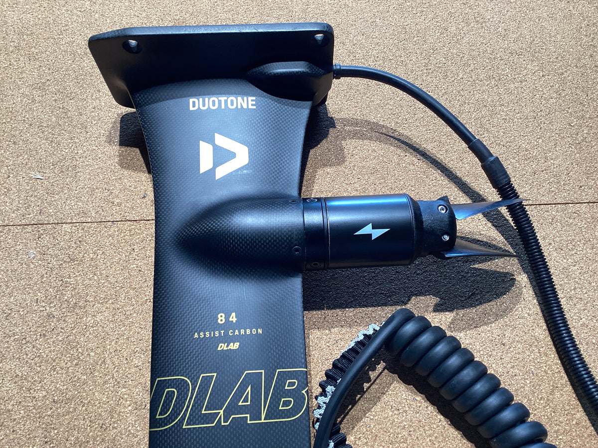 Used Duotone Foil Assist eMast D/LAB Set