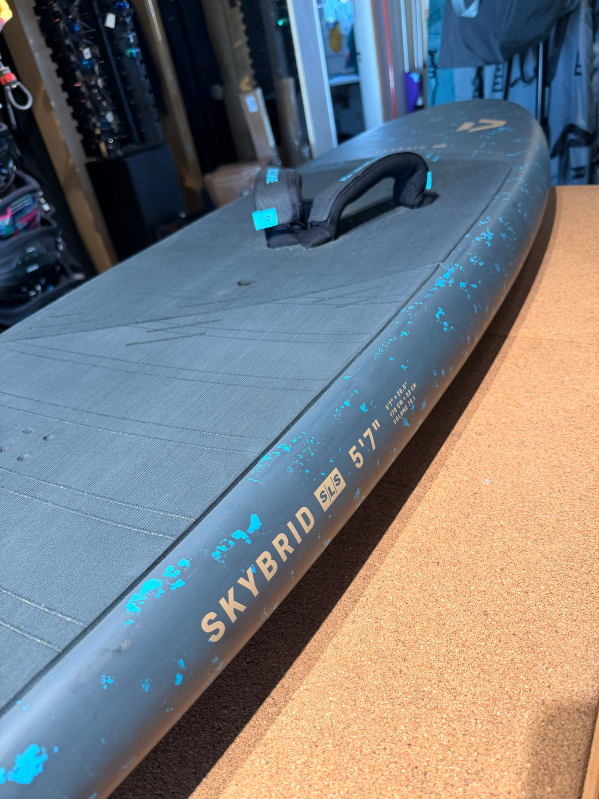 Used Duotone Skybrid SLS 2026 - 70L - Mid-length Wing and Parawing Board (Copy)