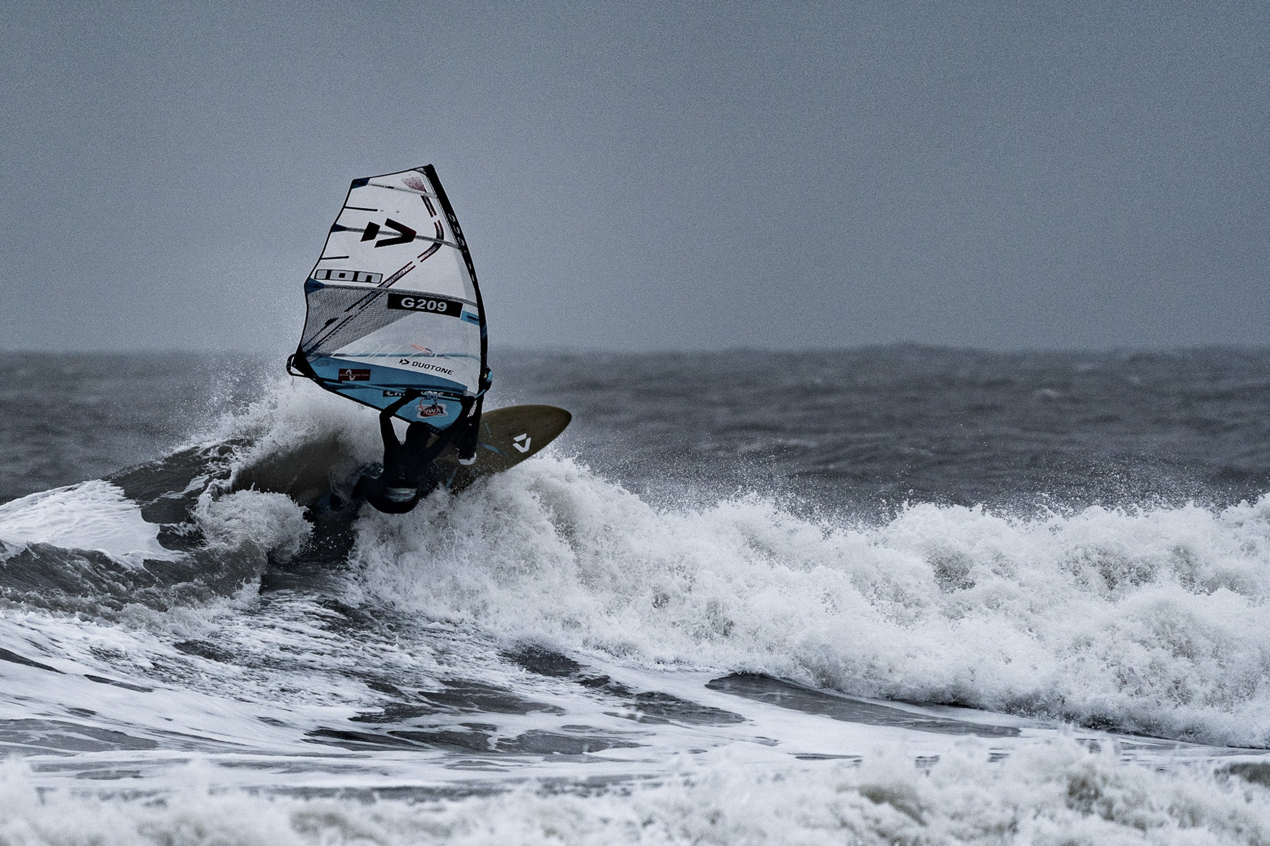 ION Jewel Curv Women's Waist Windsurf Harness