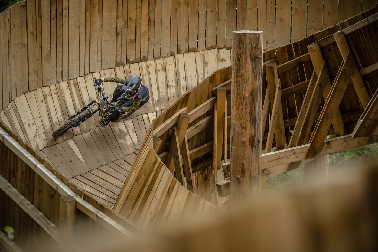 ION MTB Helmet Fullface Scrub Amp 2024