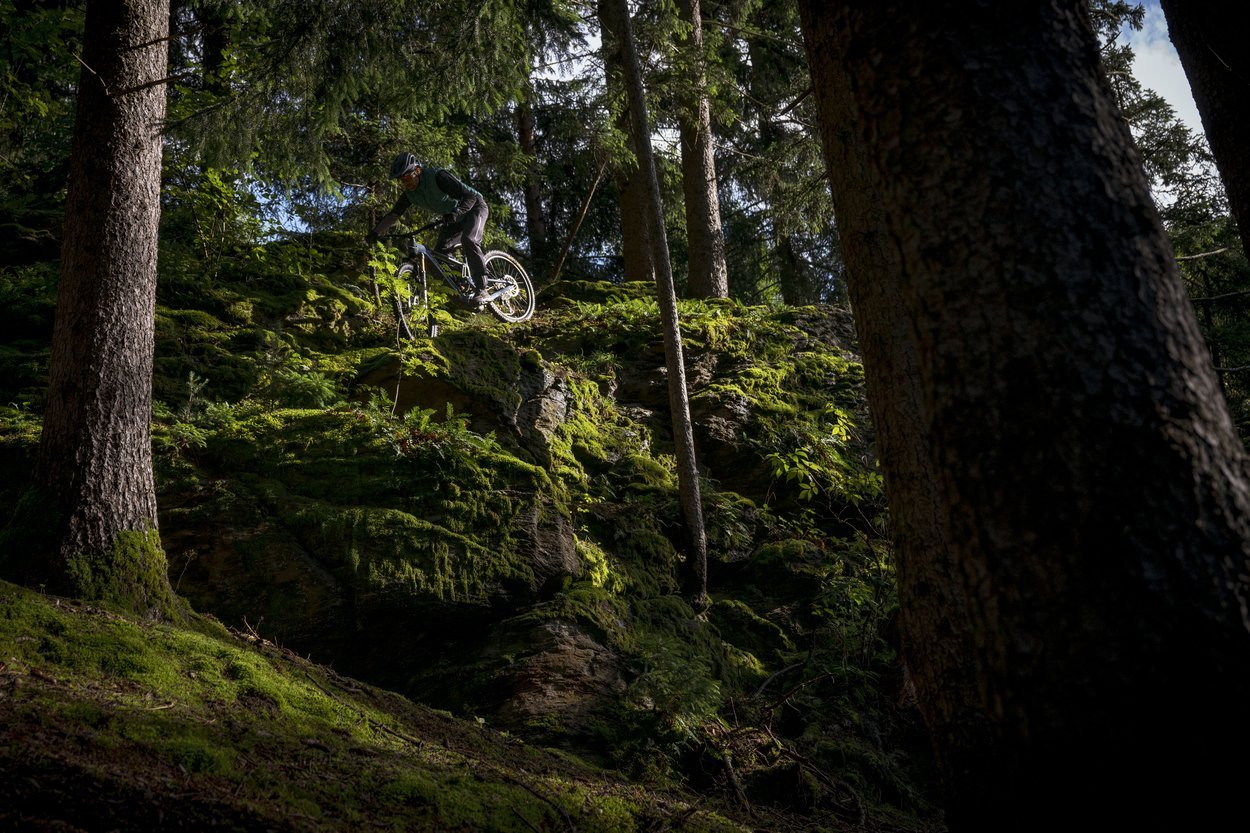 ION MTB Vest Thermolite Hybrid Shelter Men 2024