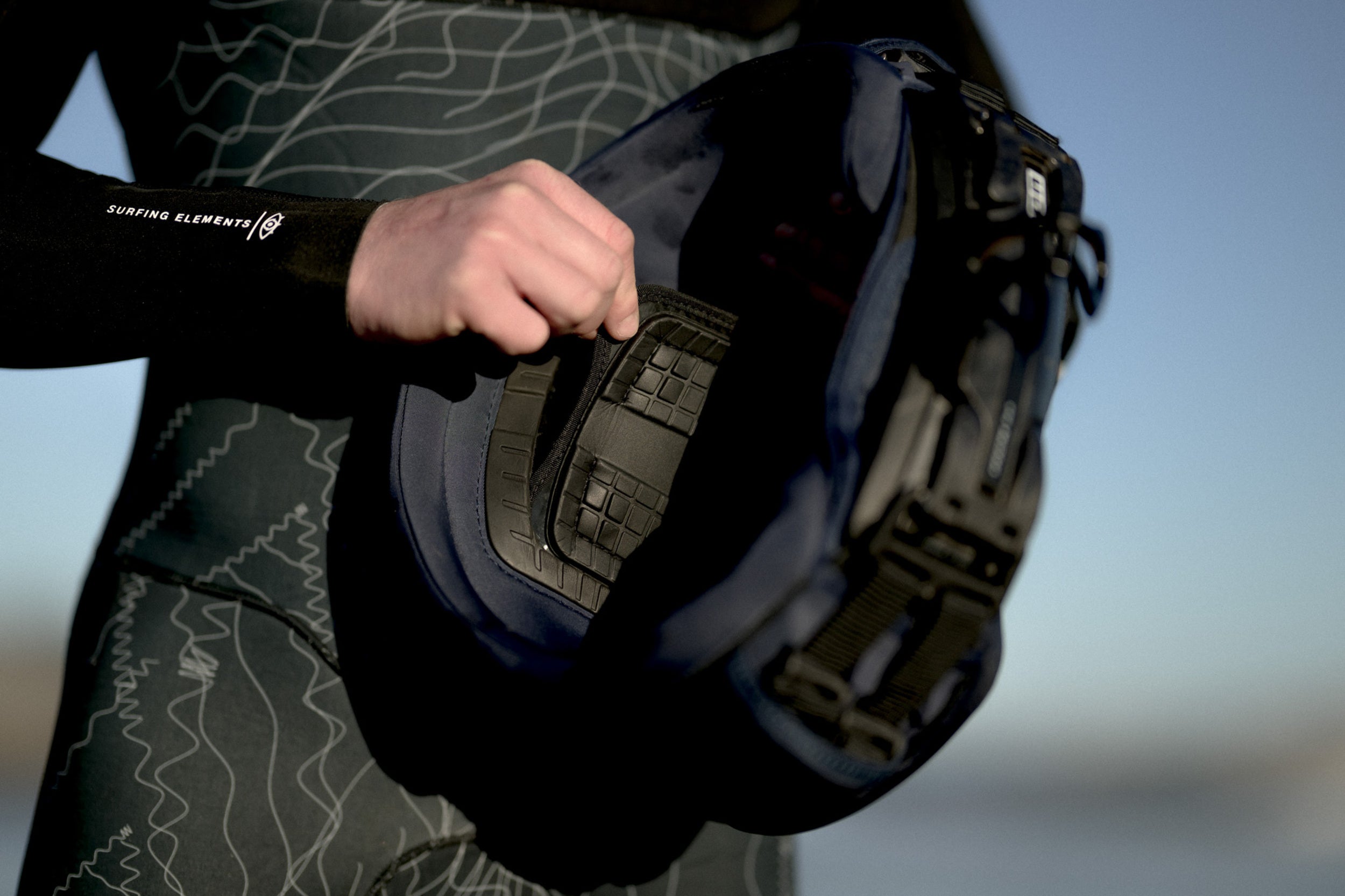 ION Riot Curve Kite Waist Hardshell Harness