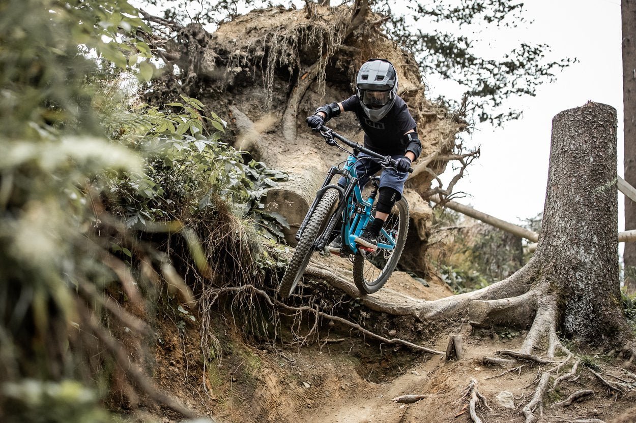 ION Youth MTB Elbow Pads E-Pact 2024