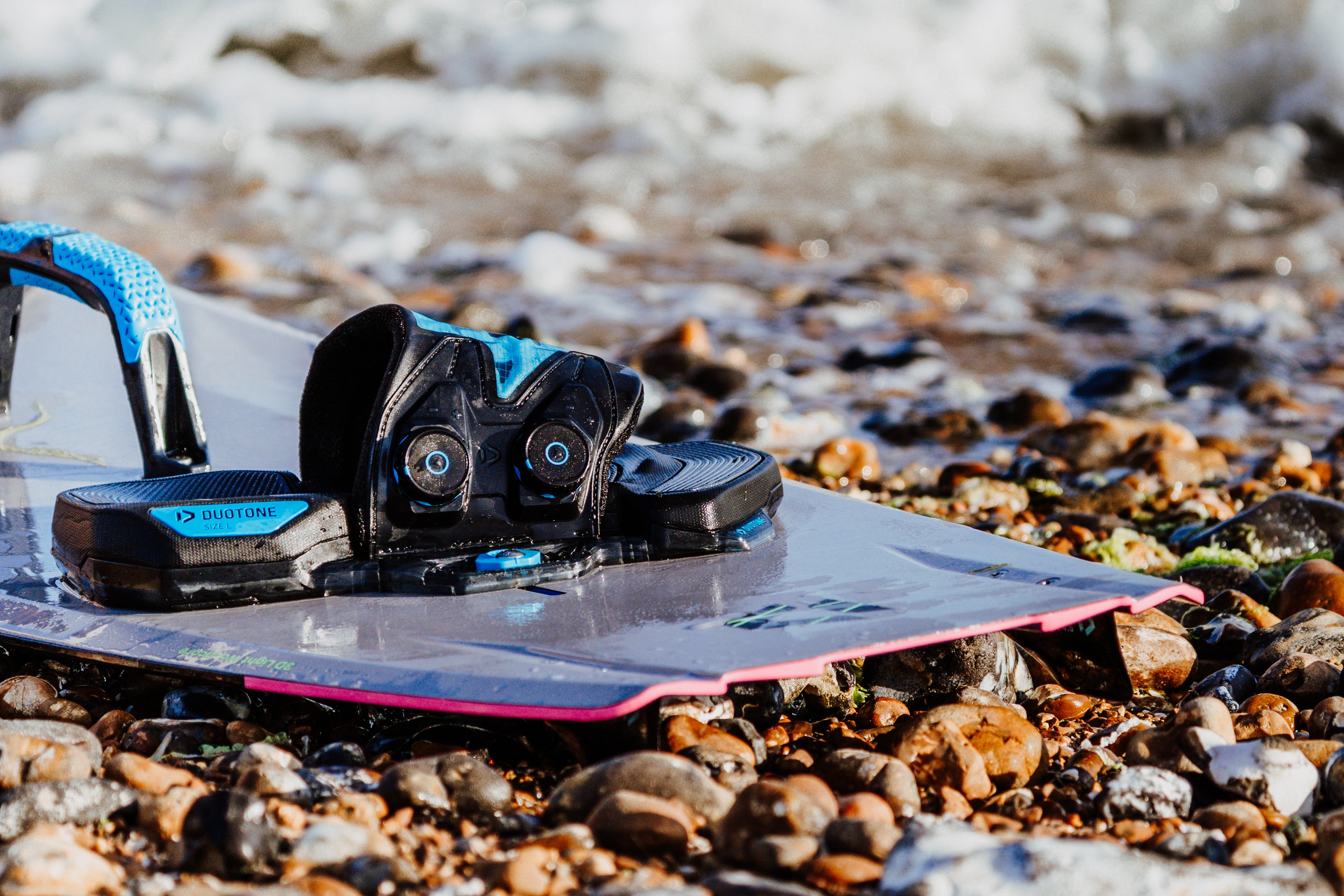 Duotone Entity 360 2027 - High Performance Fast TwinTip Kite-board Binding System