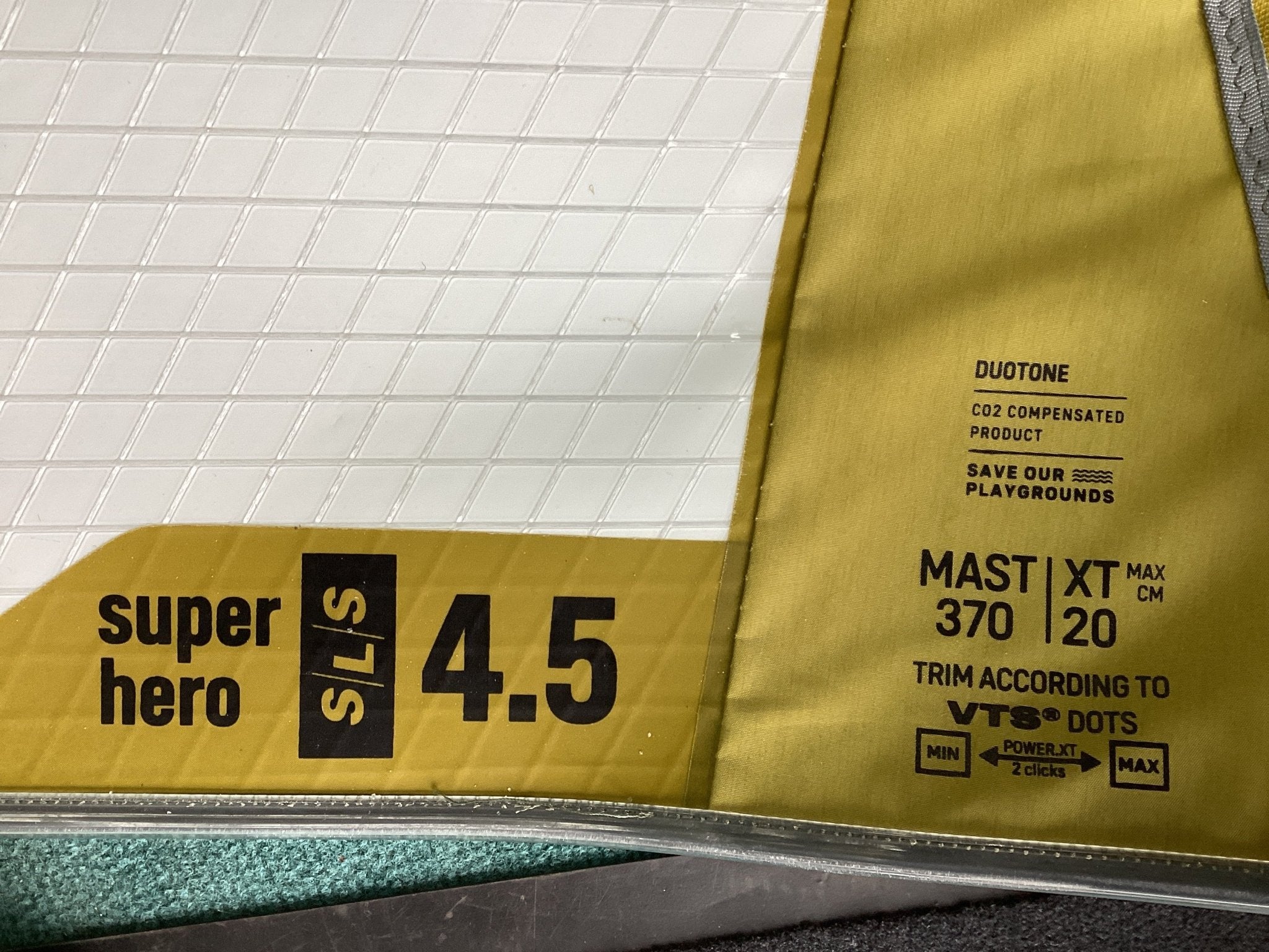 USED Duotone Super Hero SLS 2024 4.5m