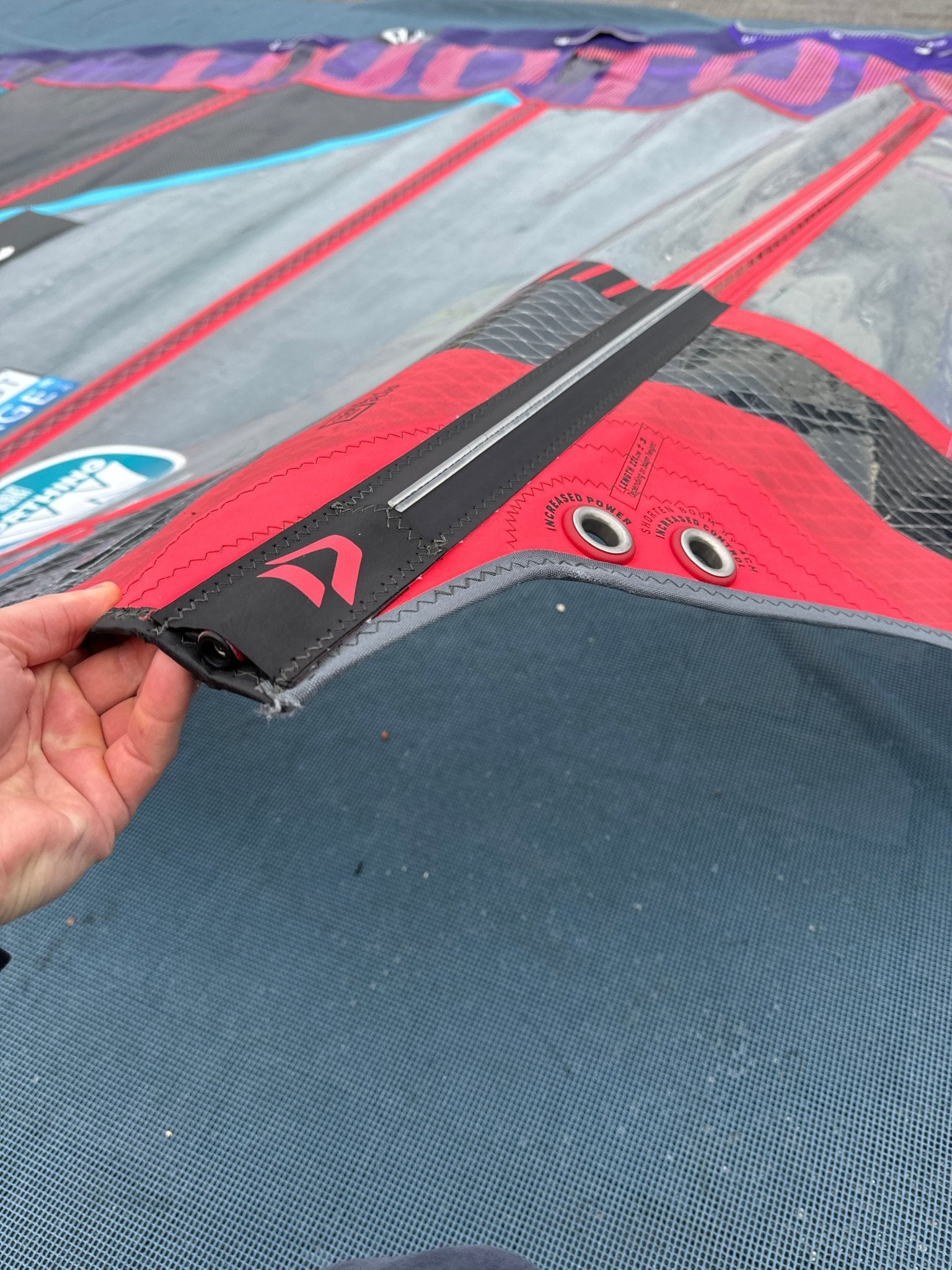 Used Duotone Warp Fin 2023 8.4