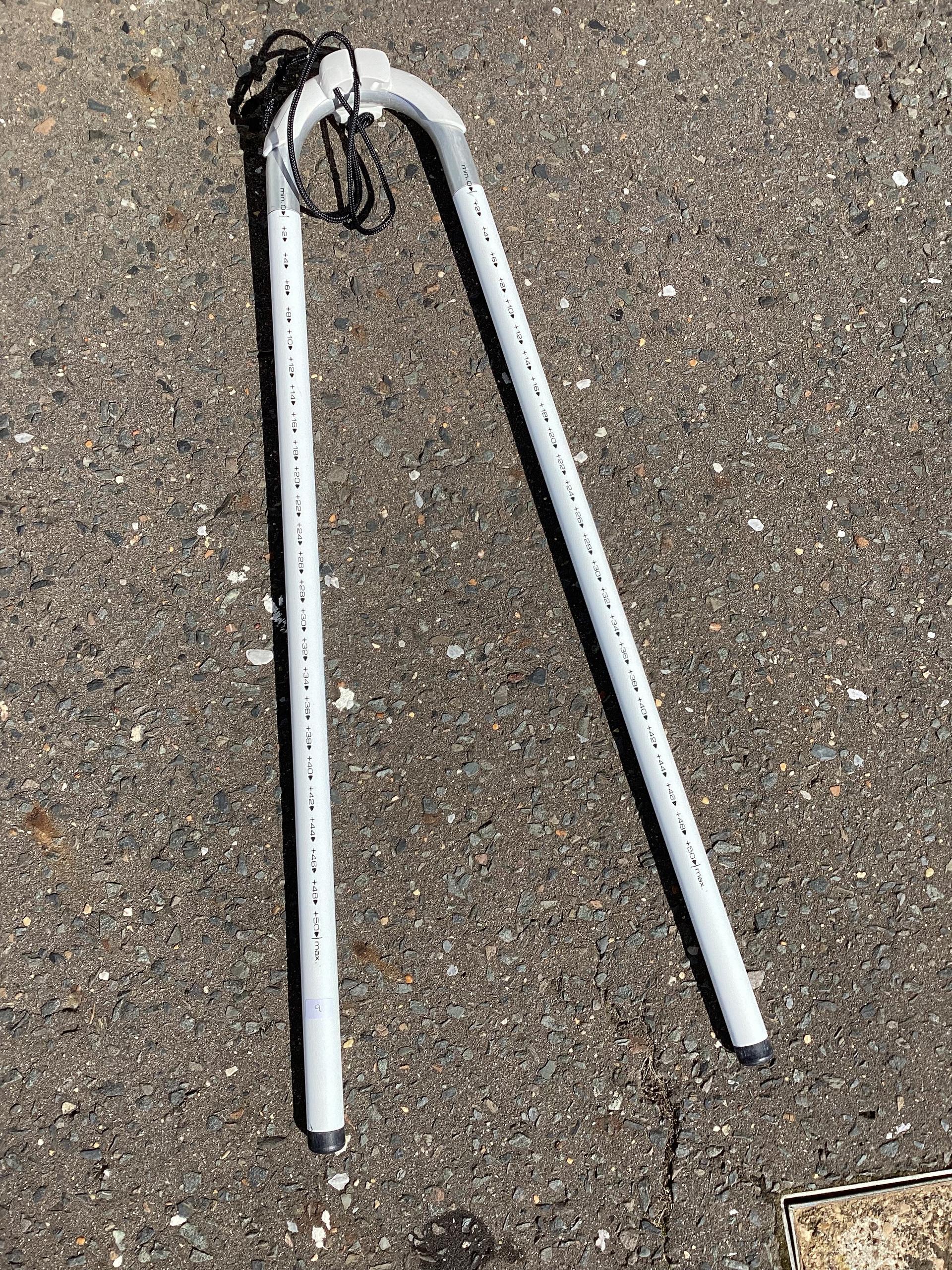 Windsurfing boom ends