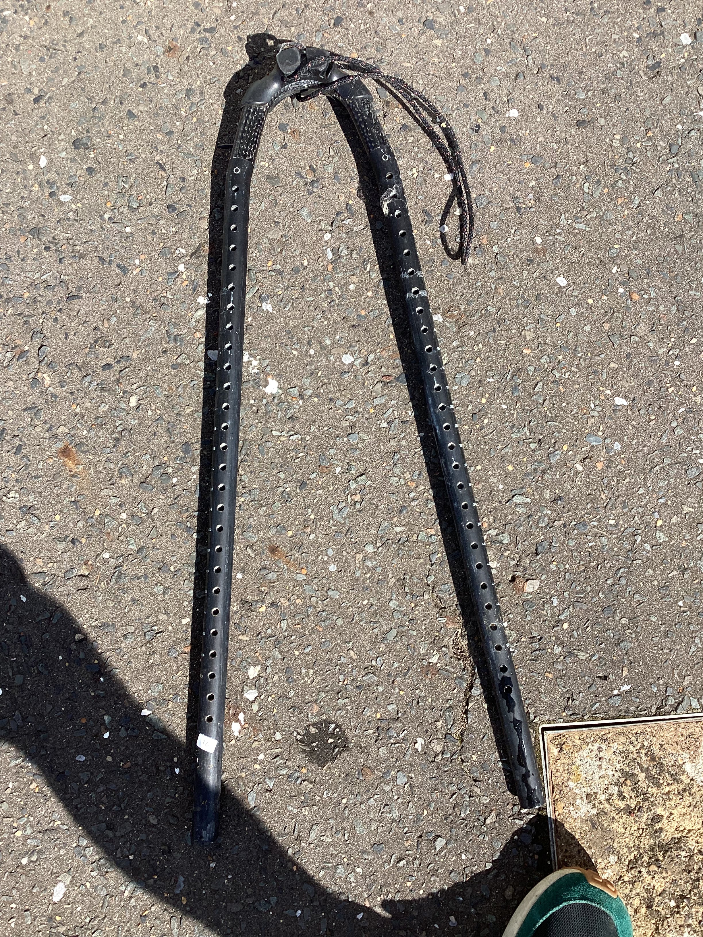 Windsurfing boom ends