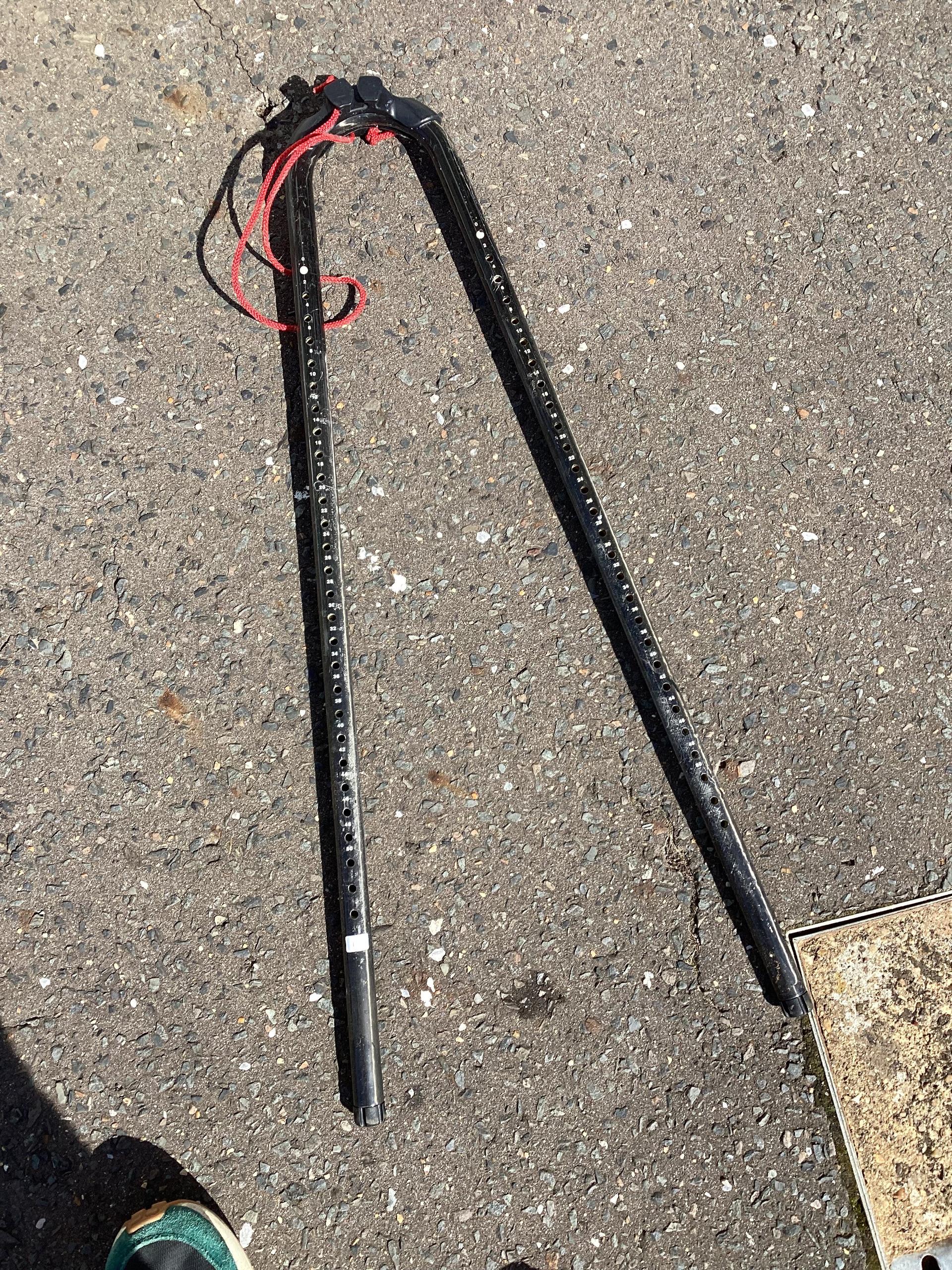 Windsurfing boom ends