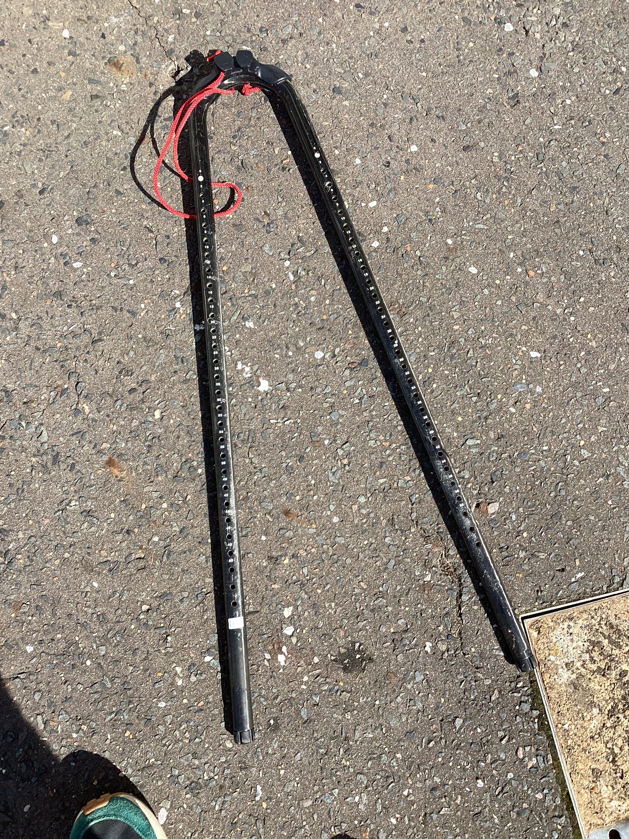 Windsurfing boom ends