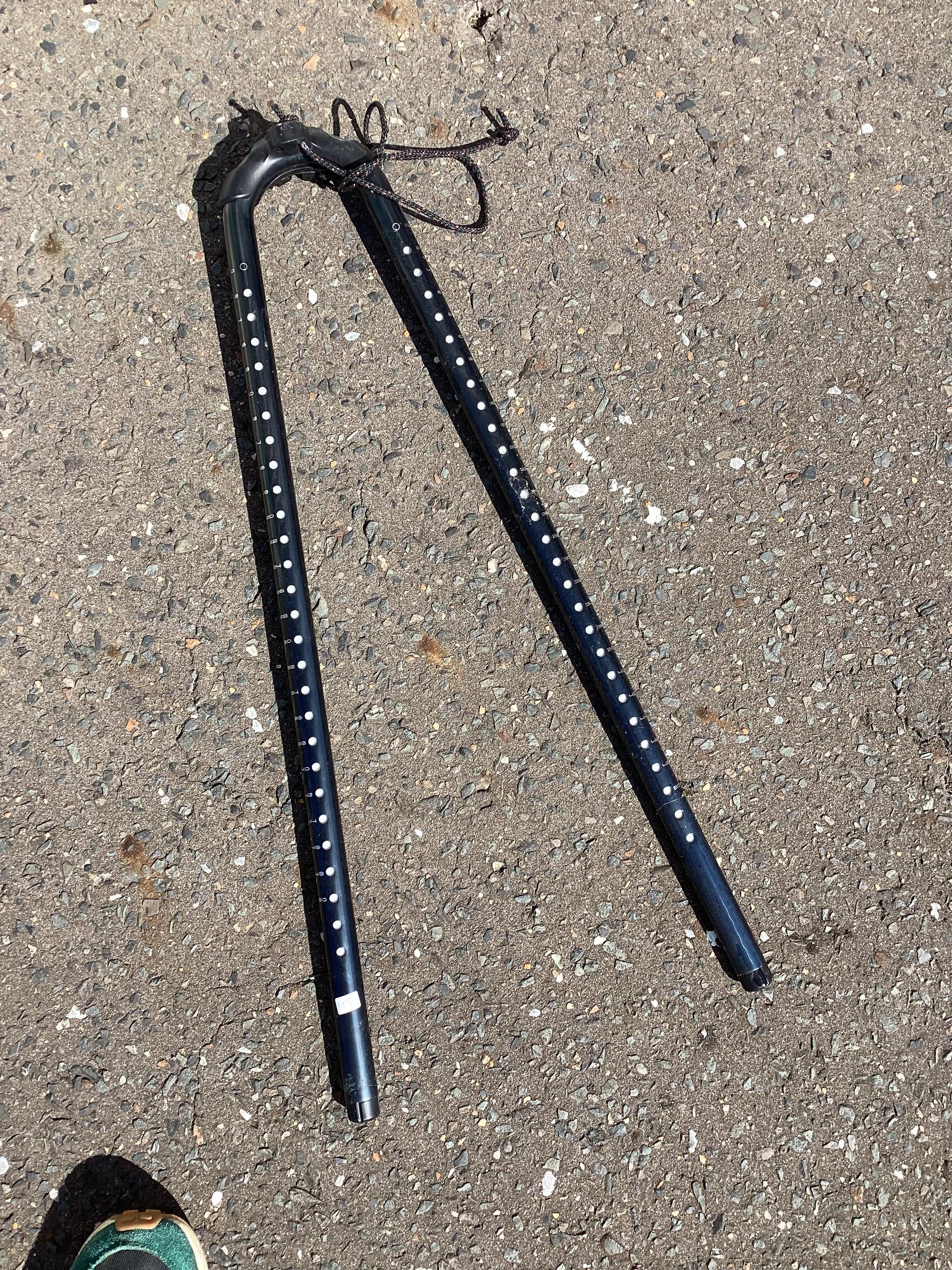 Windsurfing boom ends