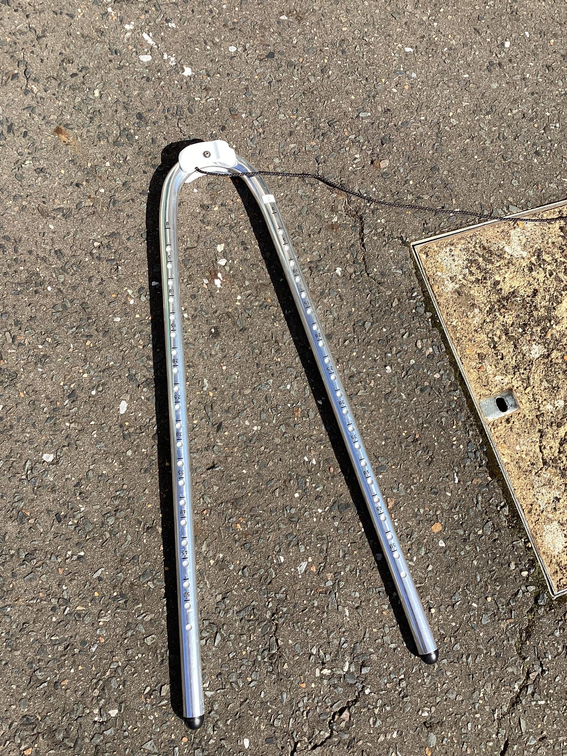 Windsurfing boom ends