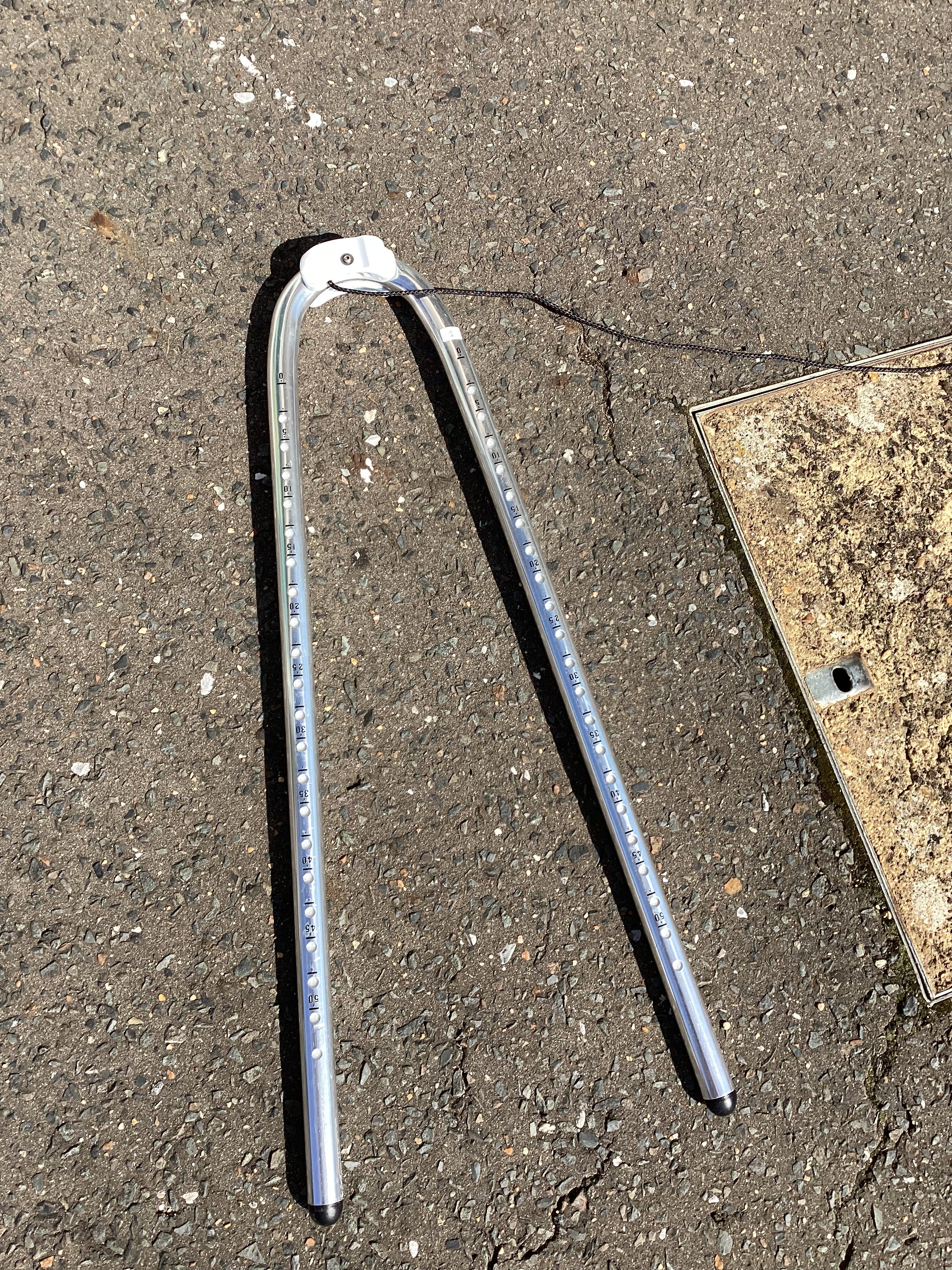 Windsurfing boom ends