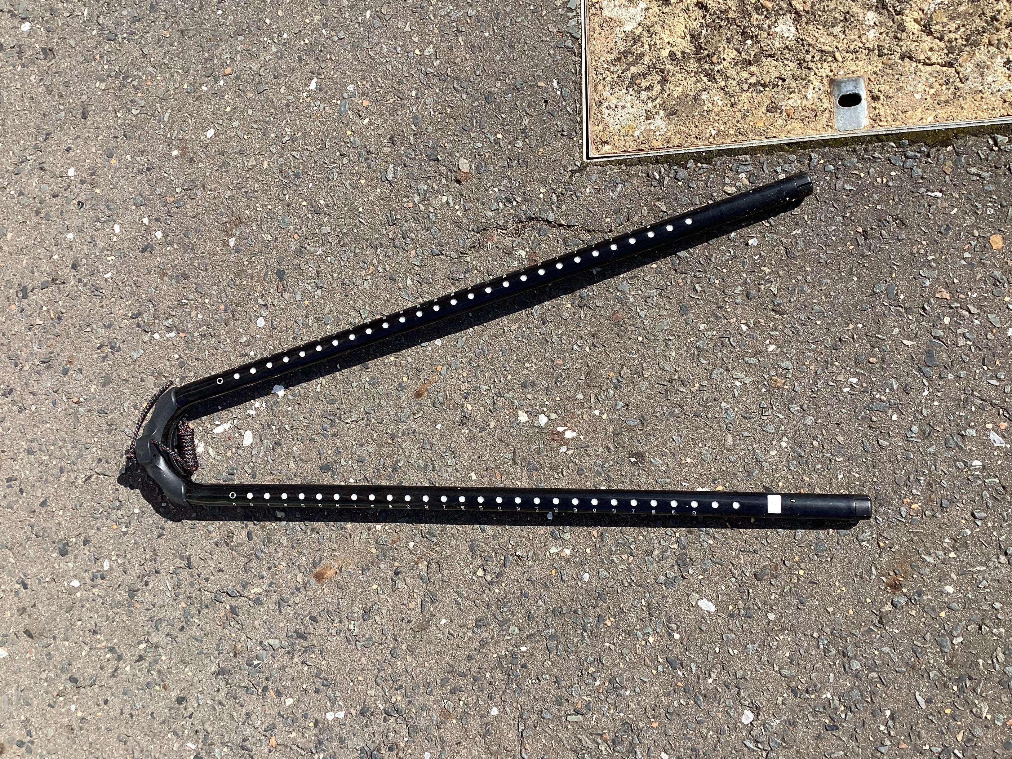 Windsurfing boom ends